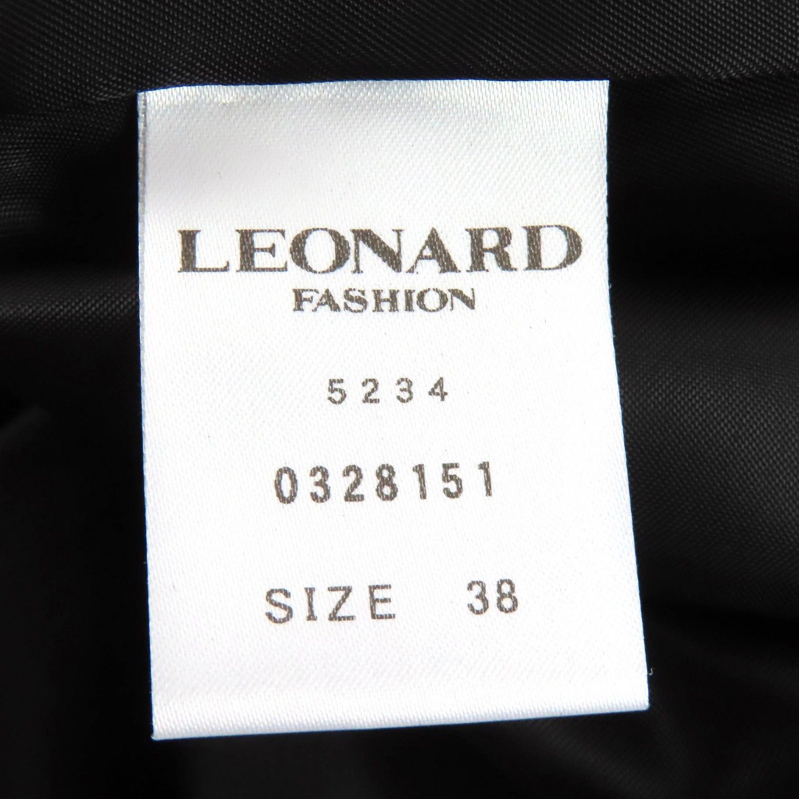 Other Leonard Leonard Fashion Silk Blend Coat Textile Outerwear DUTY FREE for USA Size ONE SIZE - 8 Thumbnail