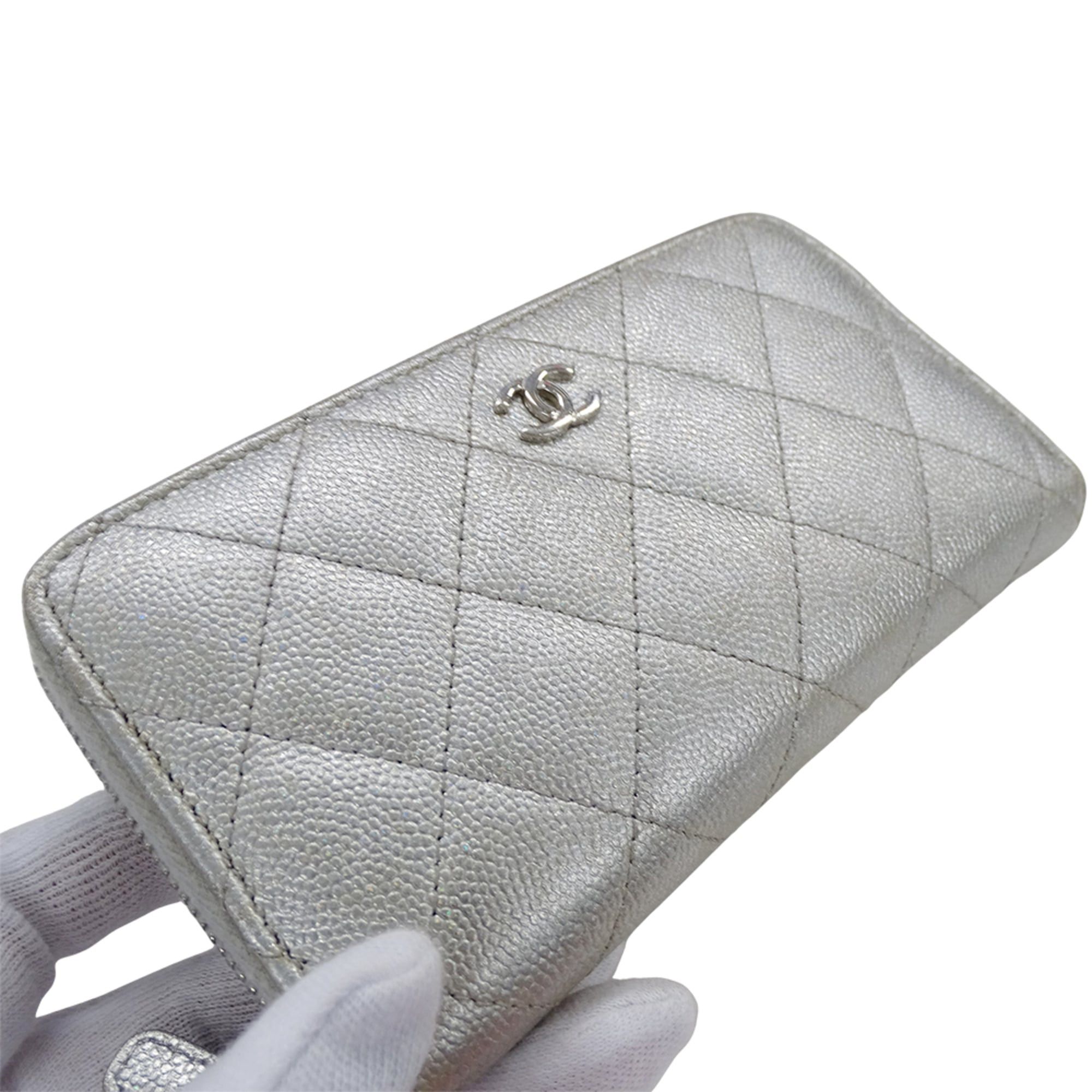 Chanel Chanel Women's Wallet, Medium Caviar Leather, Matelassé, Silver, Silver Hardware, Coco Mark Size ONE SIZE - 15 Thumbnail