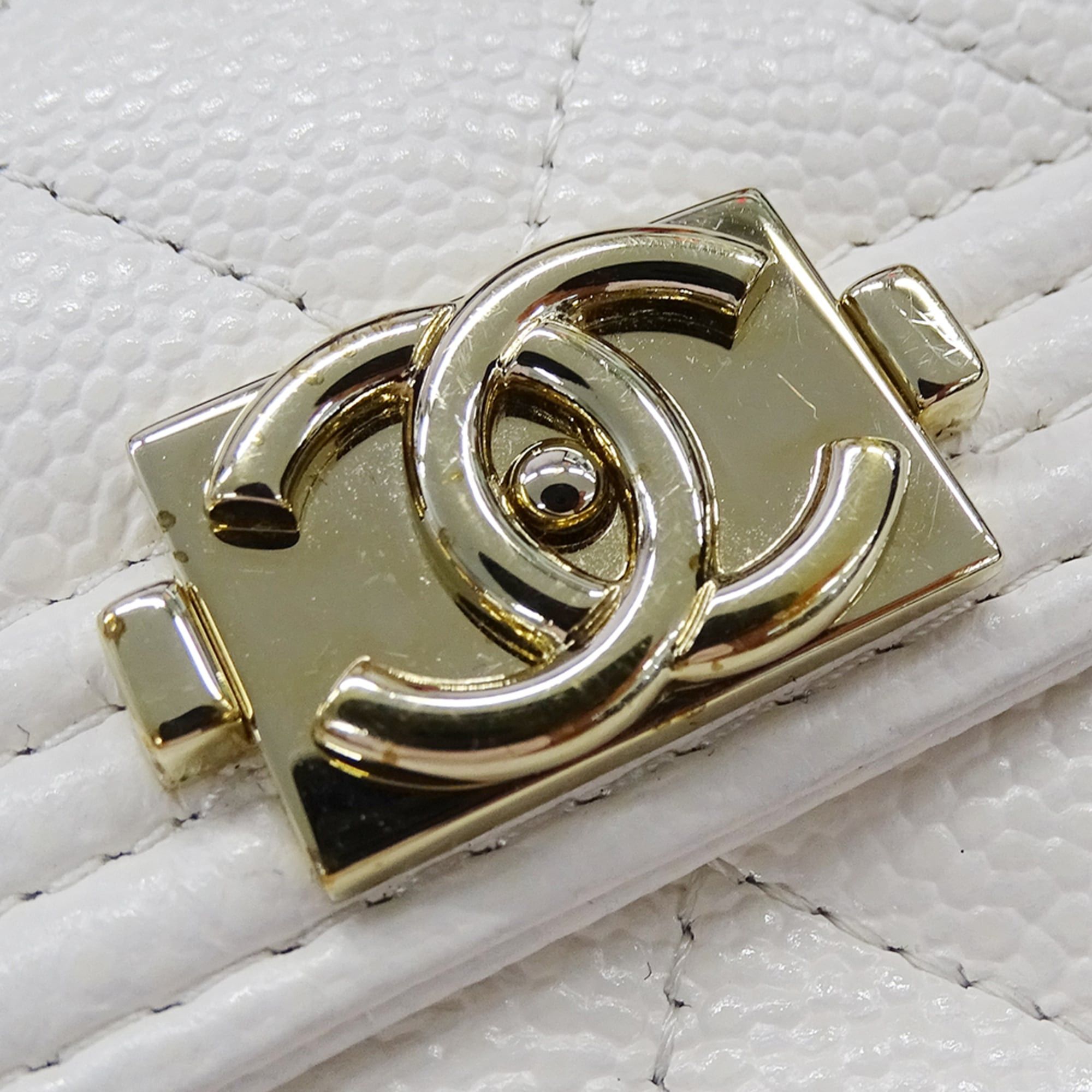 Chanel Chanel women's trifold wallet, caviar leather, Boy design, white with gold hardware. Size ONE SIZE - 4 Thumbnail