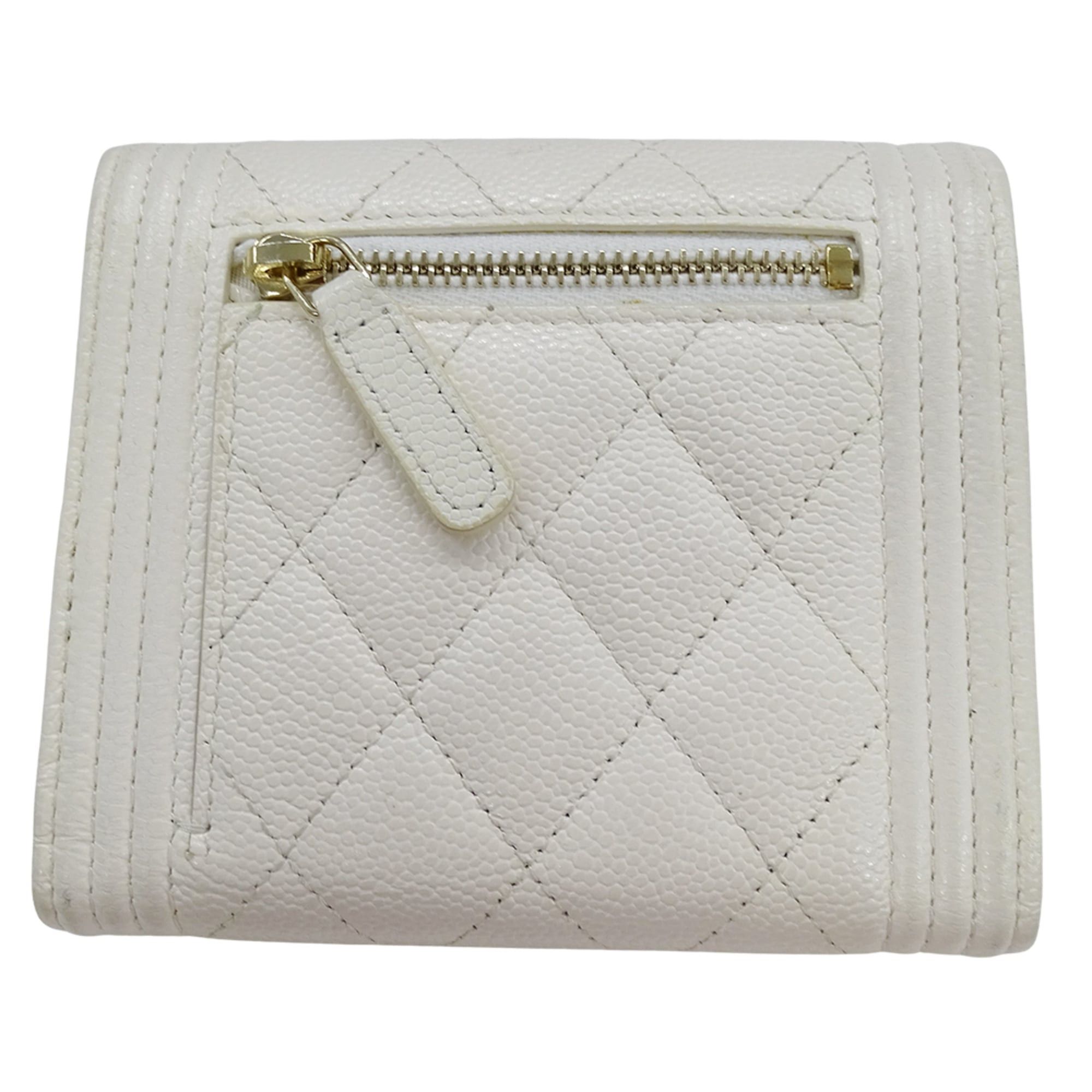 Chanel Chanel women's trifold wallet, caviar leather, Boy design, white with gold hardware. Size ONE SIZE - 2 Thumbnail