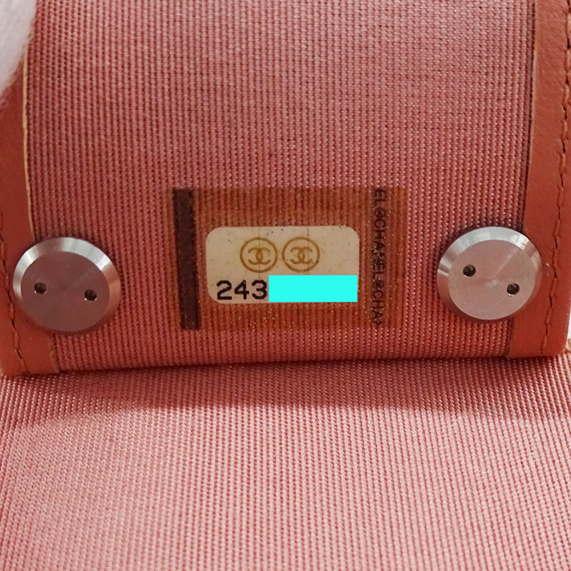 Chanel Chanel Key Case for Women, Brand Name, Caviar Leather, 4-Hook, Salmon Pink, Silver Hardware, Coco Mark, Keys Size ONE SIZE - 7 Thumbnail