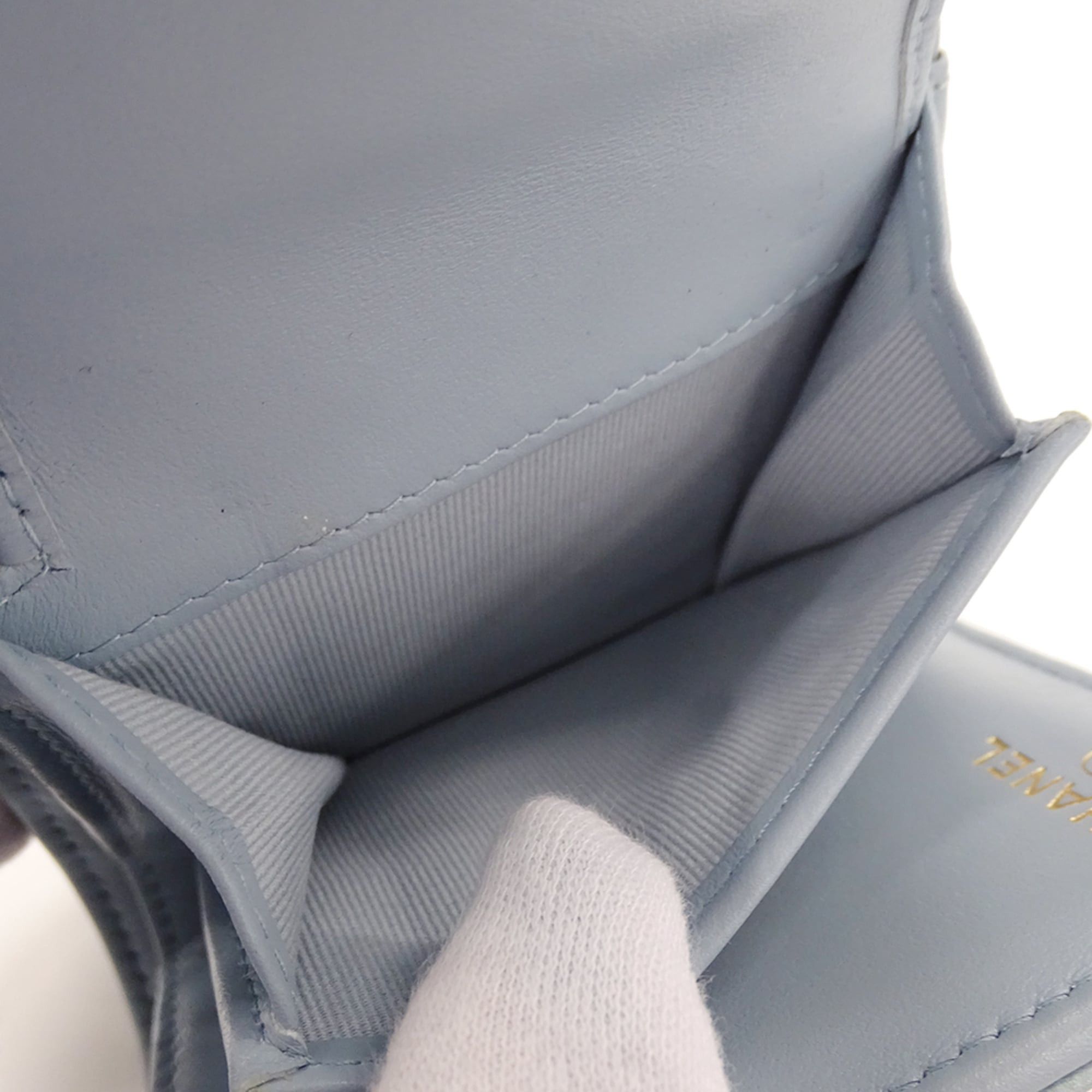 Chanel Chanel women's trifold wallet, caviar leather, camellia design, light blue, gold hardware. Size ONE SIZE - 6 Thumbnail