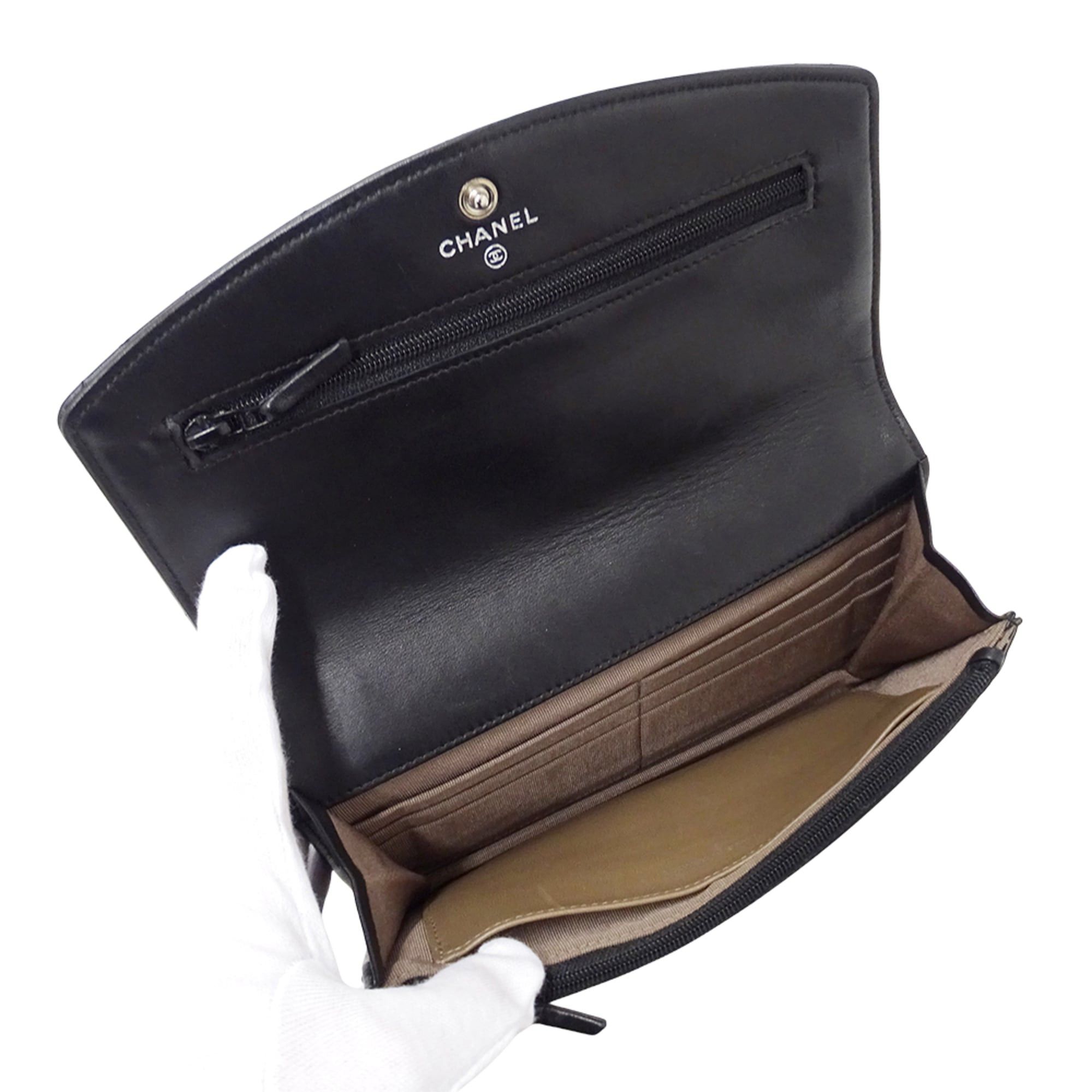 Chanel Chanel Matelassé handbag for women, brand name, clutch bag, second long wallet, lambskin, black, silver hardware. Size ONE SIZE - 5 Thumbnail