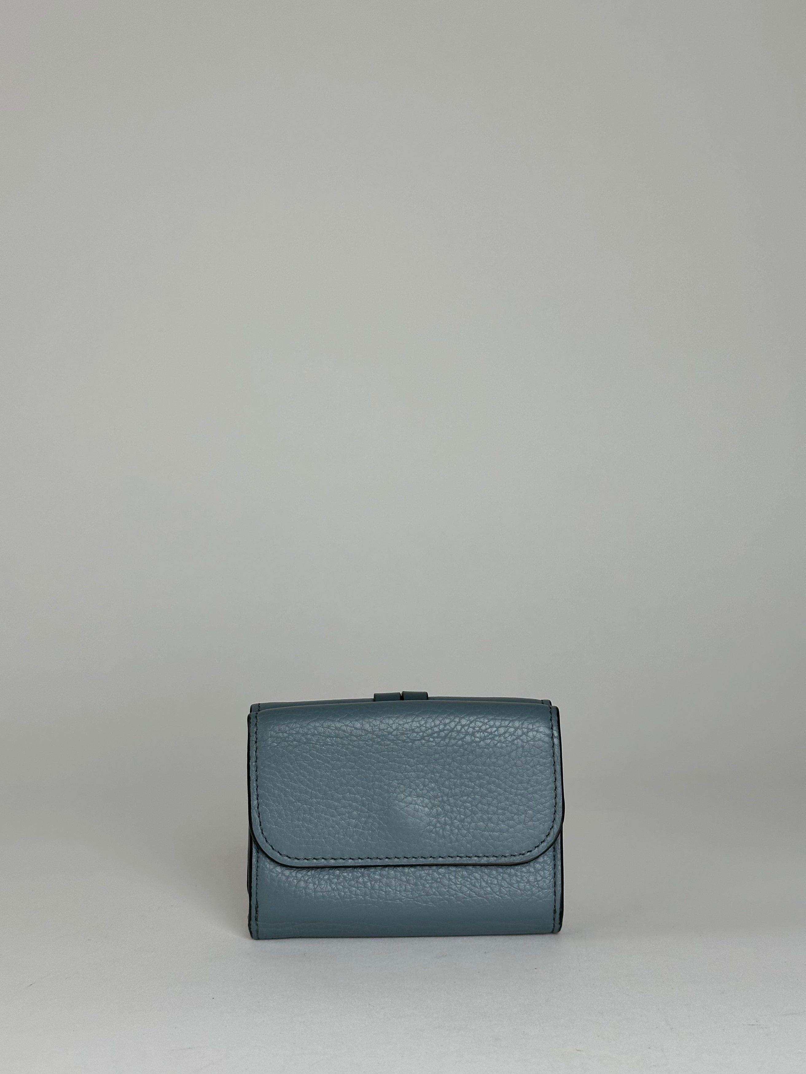 Chloe Vintage Grained Leather Compact Wallet Dusty Blue Size ONE SIZE - 11 Thumbnail