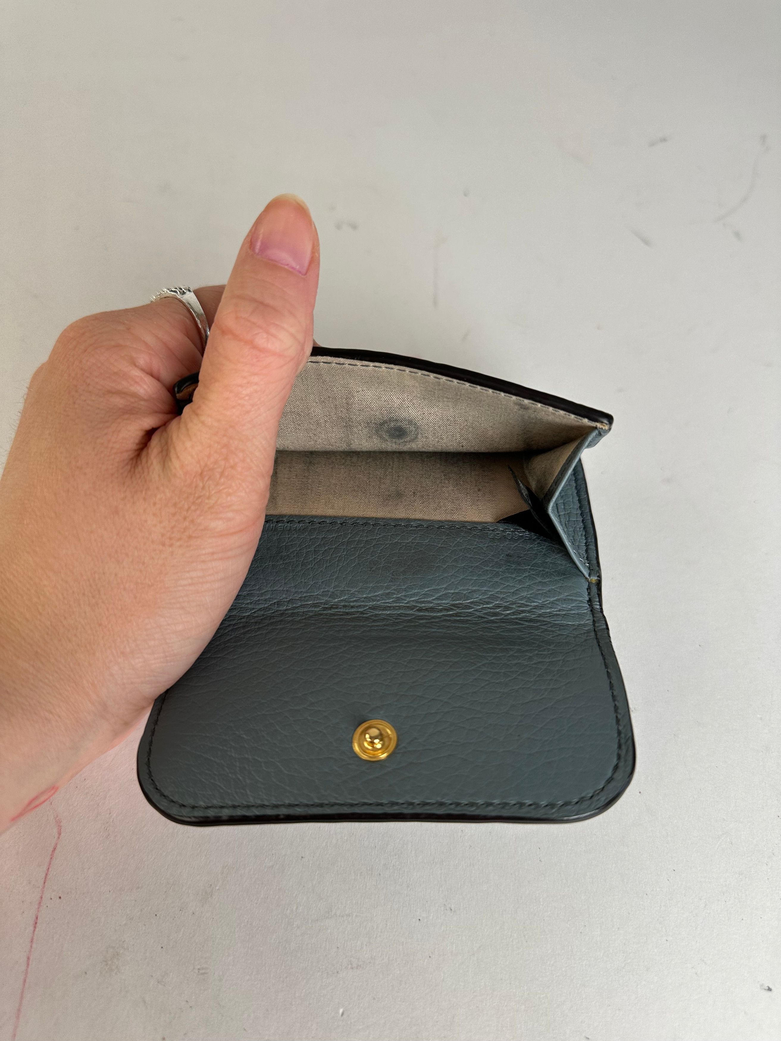 Chloe Vintage Grained Leather Compact Wallet Dusty Blue Size ONE SIZE - 6 Thumbnail