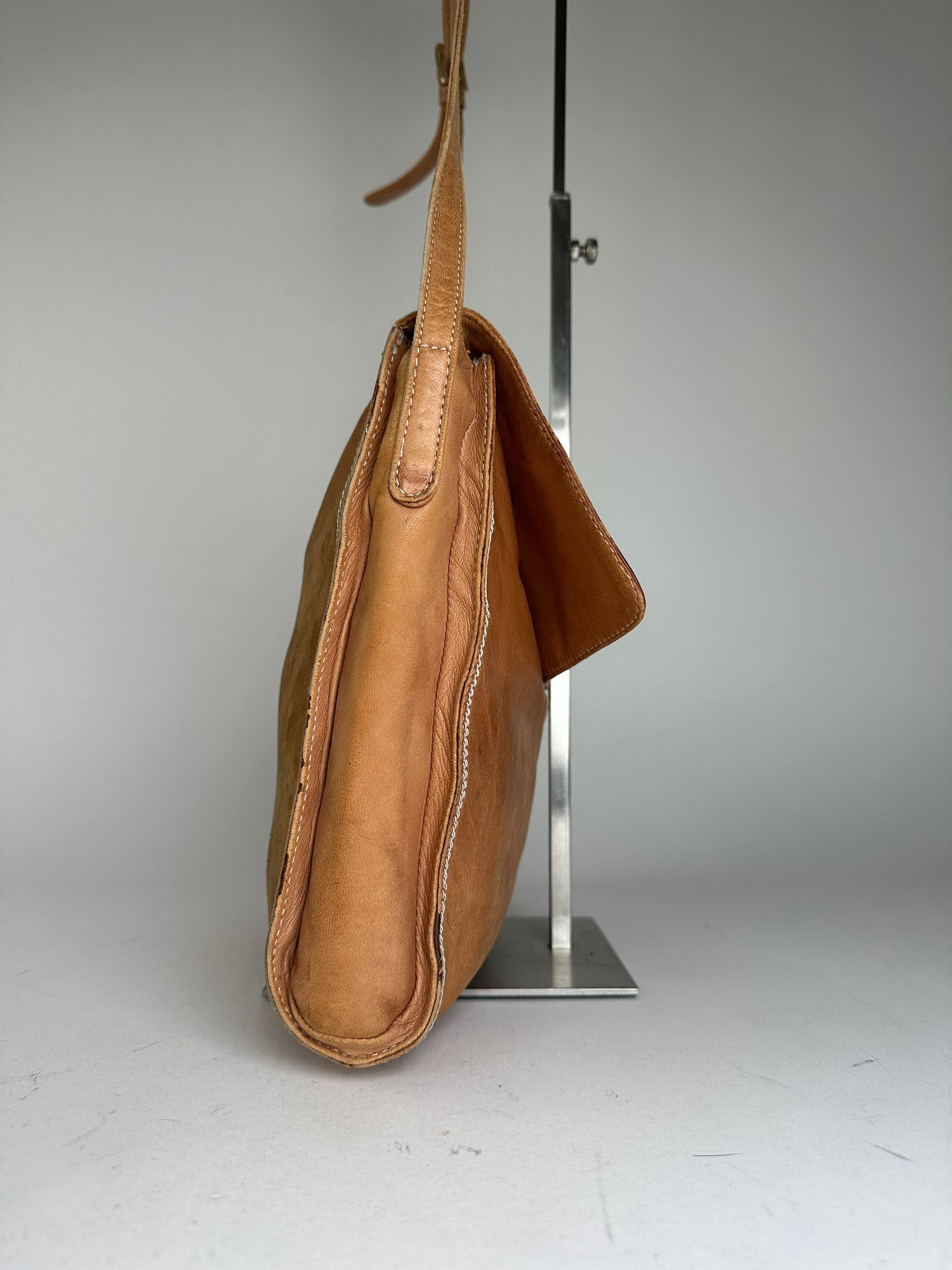 Loewe Vintage Leather Shoulder Bag with Ostrich Trim Tan Size ONE SIZE - 8 Thumbnail