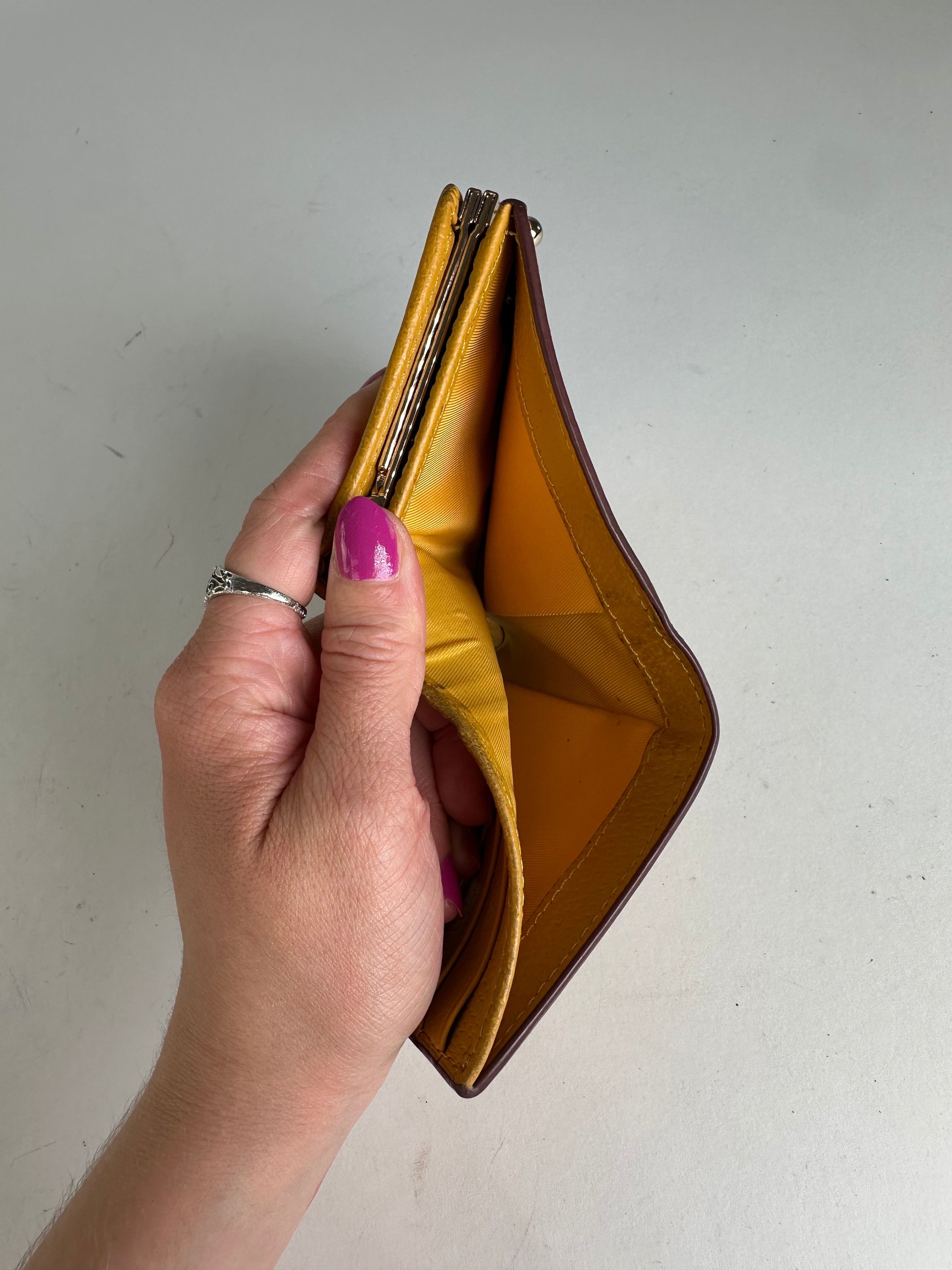 Vivienne Westwood Vintage Orb Leather Kiss-Lock Wallet Mustard Size ONE SIZE - 5 Thumbnail