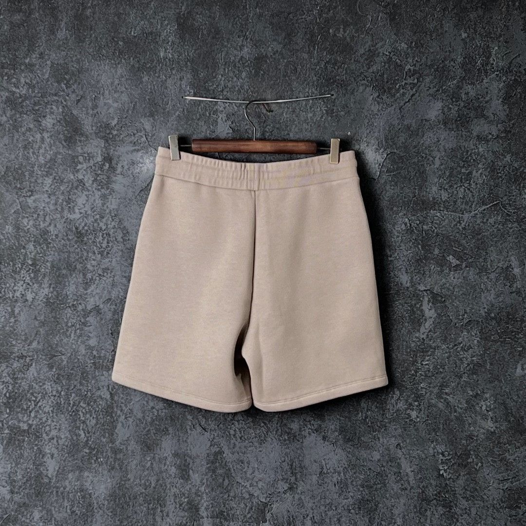 AMI AMI Beige Shorts 32 Men Size US 32 / EU 48 - 2 Thumbnail