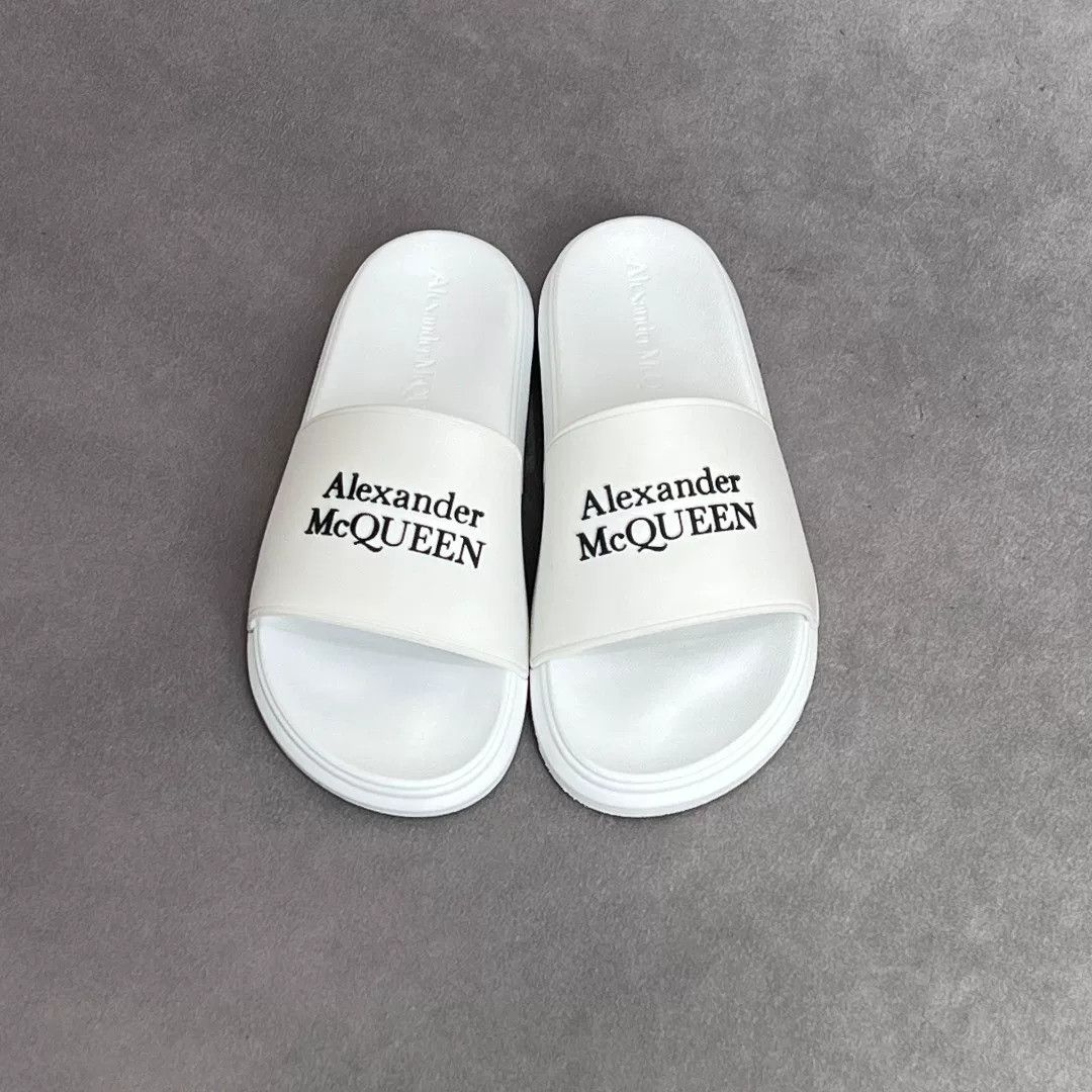 Alexander McQueen Alexander McQueen White Sandals 8 Men Size US 8 / EU 41 - 2 Thumbnail
