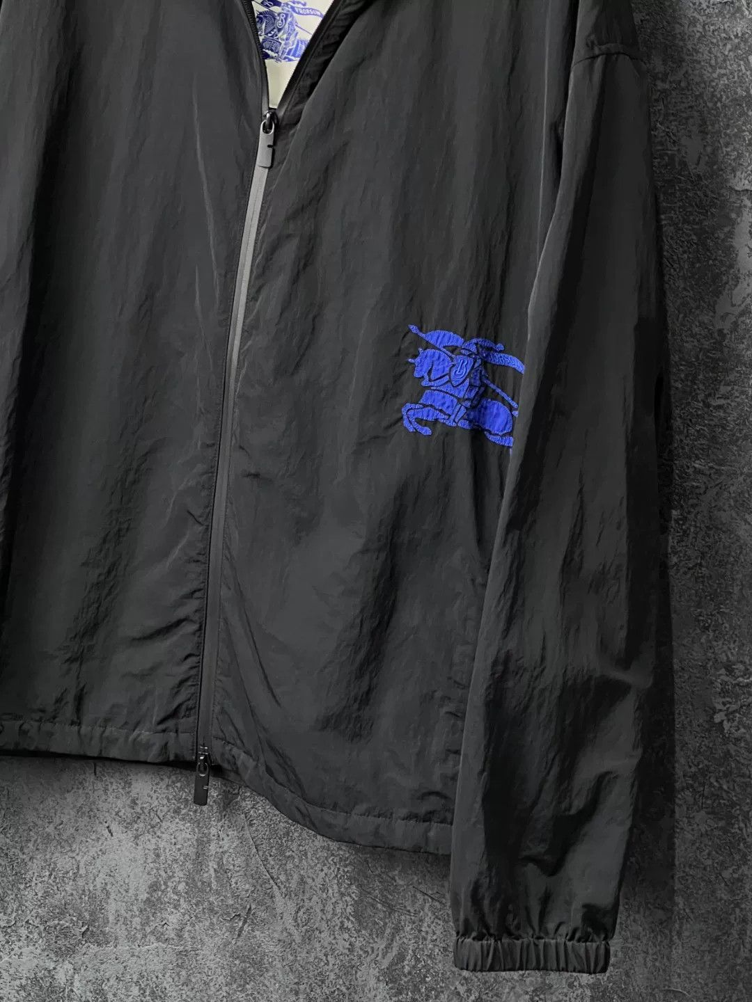 Burberry Burberry Casual Black Light Jacket s Men Size US S / EU 44-46 / 1 - 6 Thumbnail