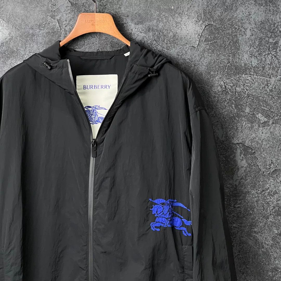 Burberry Burberry Casual Black Light Jacket s Men Size US S / EU 44-46 / 1 - 3 Thumbnail