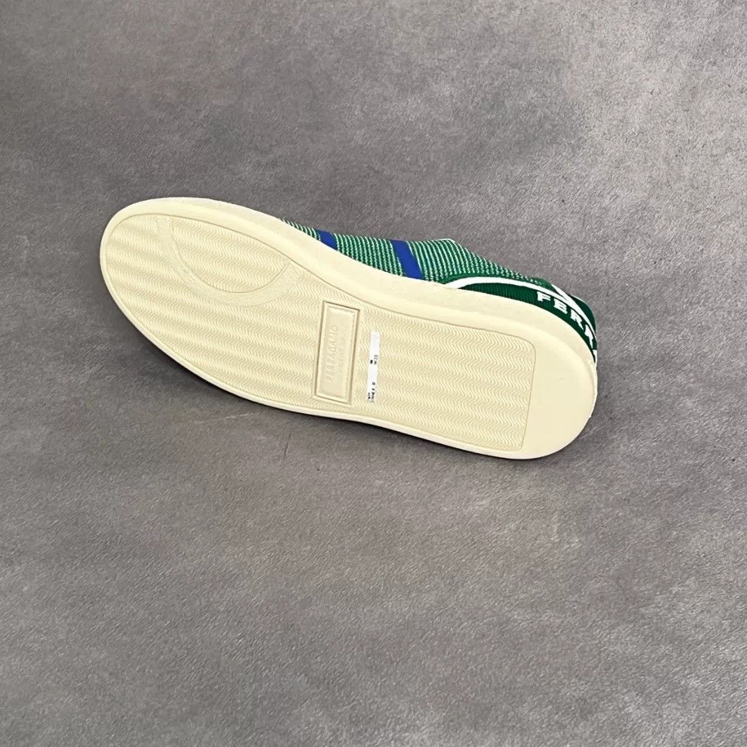 Nike Nike Embroidered Lowtop Sneakers 9 Men Size US 9 / EU 42 - 6 Thumbnail