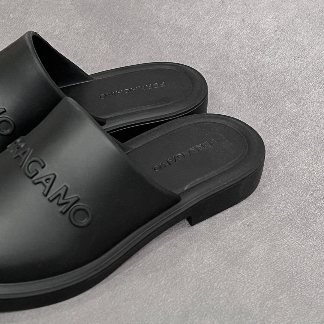 Salvatore Ferragamo Salvatore Ferragamo Black Sandals 6 Men Size US 6 / EU 39 - 2 Thumbnail