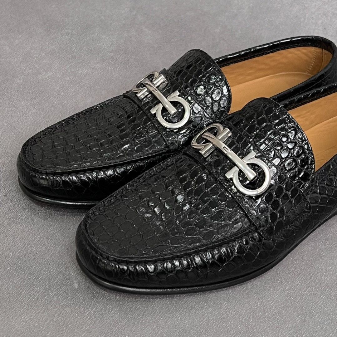 Salvatore Ferragamo Salvatore Ferragamo Leather Lowtop Sneakers 6.5 Men Size US 6.5 / EU 39-40 - 2 Thumbnail