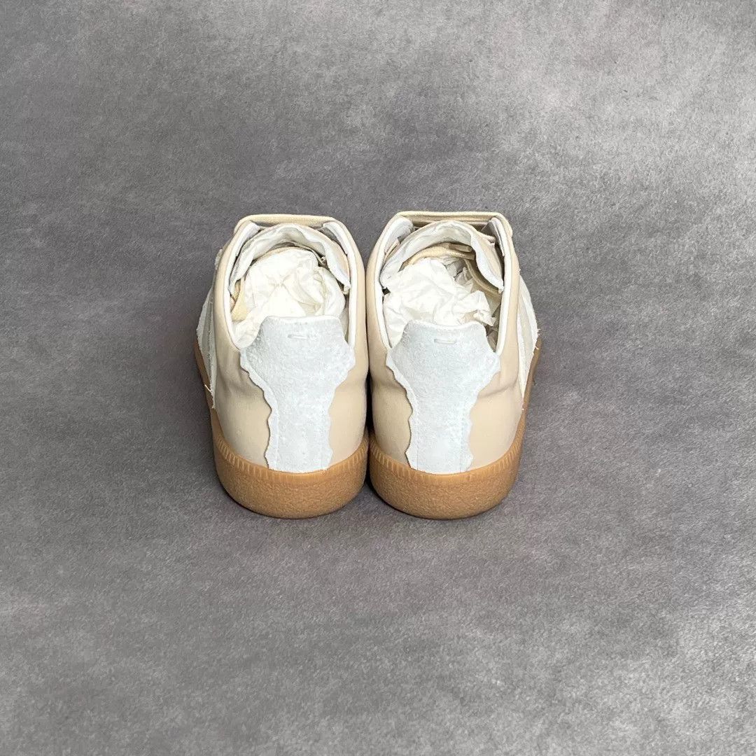 Maison Margiela Maison Margiela Leather White Lowtop Sneakers 6 Men Size US 6 / EU 39 - 8 Thumbnail