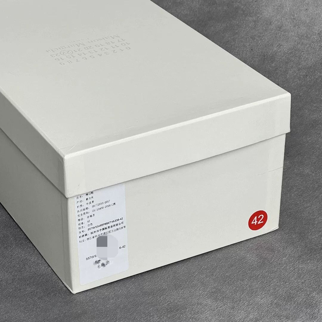 Maison Margiela Maison Margiela Leather White Lowtop Sneakers 6 Men Size US 6 / EU 39 - 9 Thumbnail
