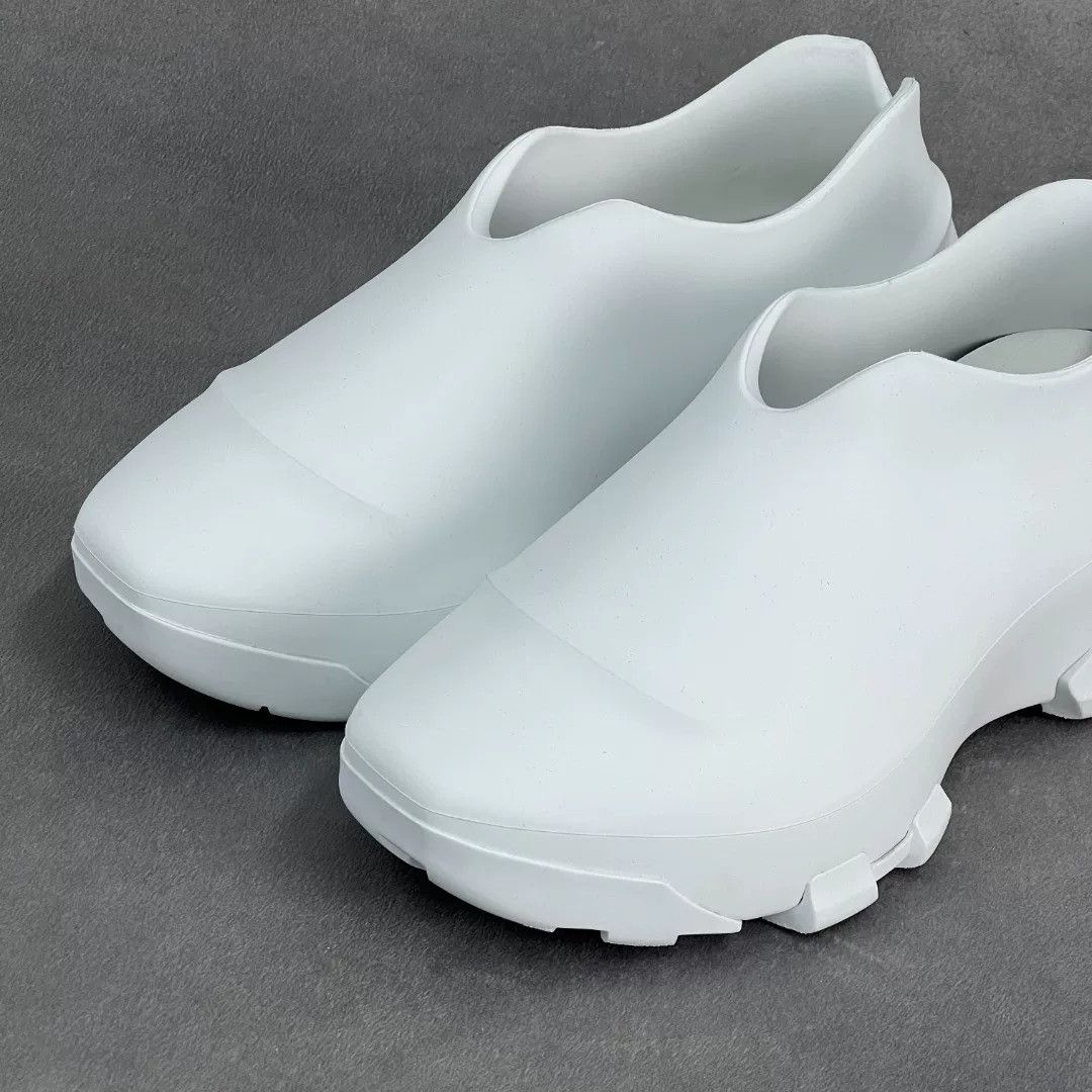 Givenchy Givenchy Casual White Lowtop Sneakers 8 Men Size US 8 / EU 41 - 3 Thumbnail