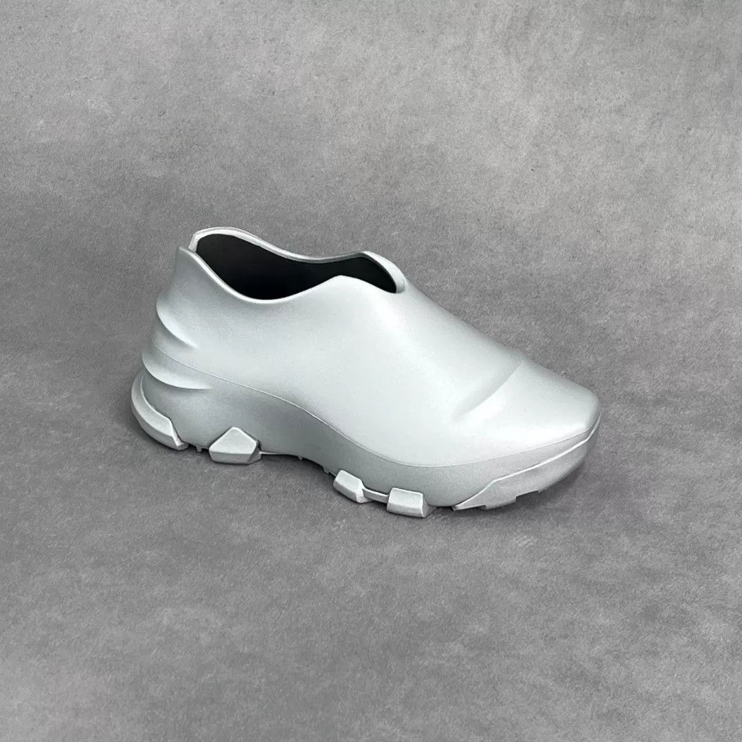 Givenchy Givenchy Casual Silver Lowtop Sneakers 6 Men Size US 6 / EU 39 - 4 Thumbnail