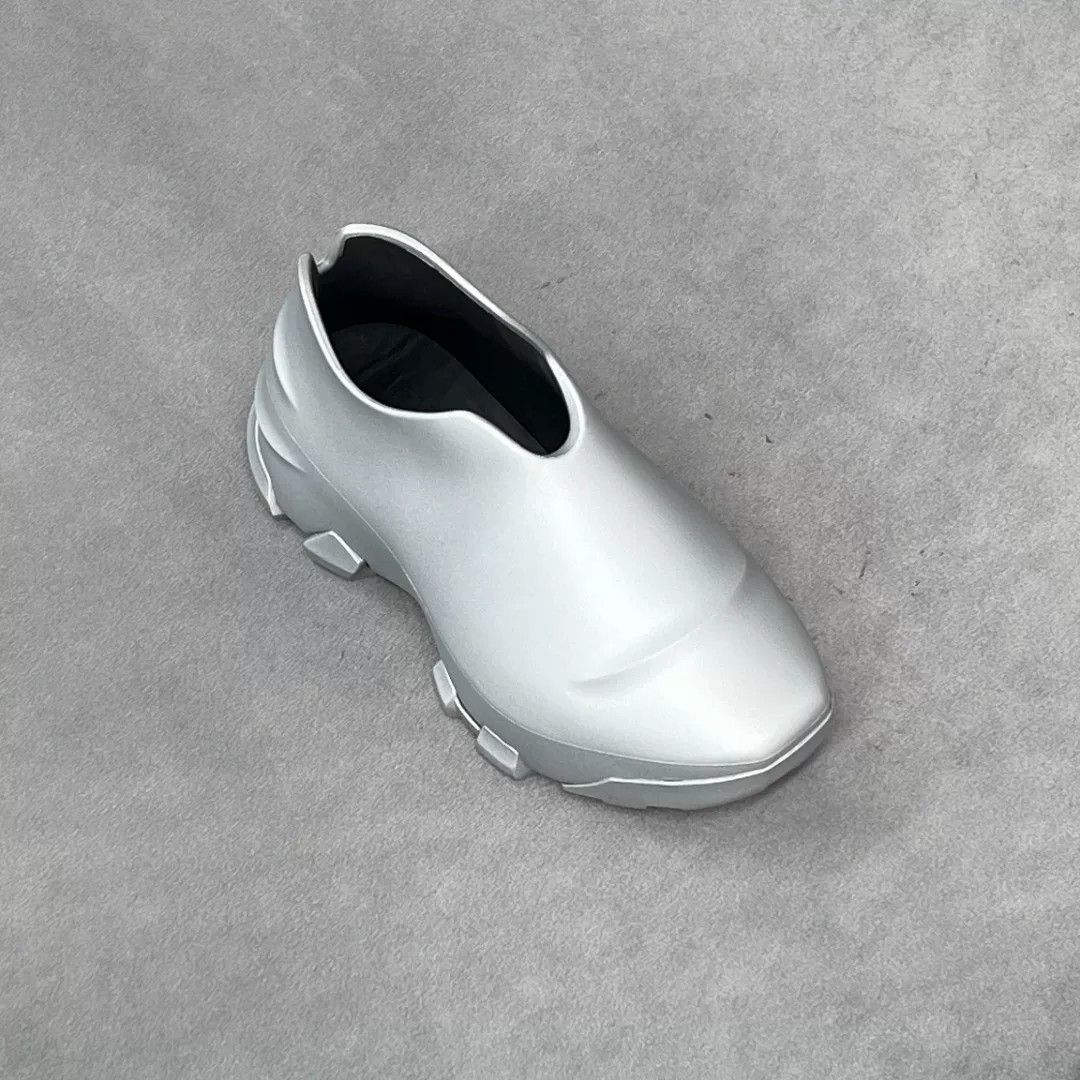 Givenchy Givenchy Casual Silver Lowtop Sneakers 6 Men Size US 6 / EU 39 - 5 Thumbnail