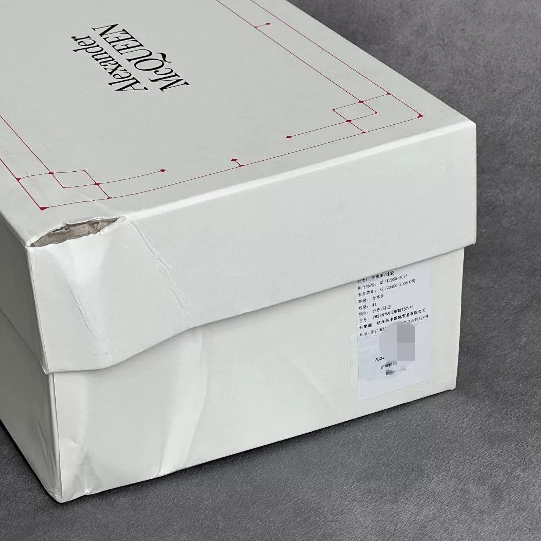 Alexander McQueen Alexander McQueen Casual White Lowtop Sneakers 10 Men Size US 10 / EU 43 - 9 Thumbnail