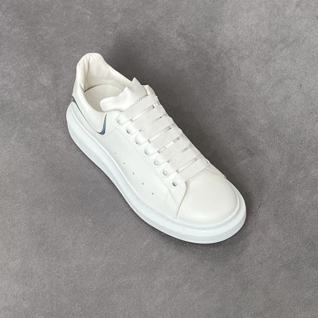 Alexander McQueen Alexander McQueen Casual White Lowtop Sneakers 10 Men Size US 10 / EU 43 - 5 Thumbnail