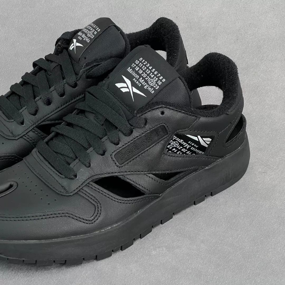 Maison Margiela Maison Margiela Casual Black Lowtop Sneakers 8 Men Size US 8 / EU 41 - 2 Thumbnail