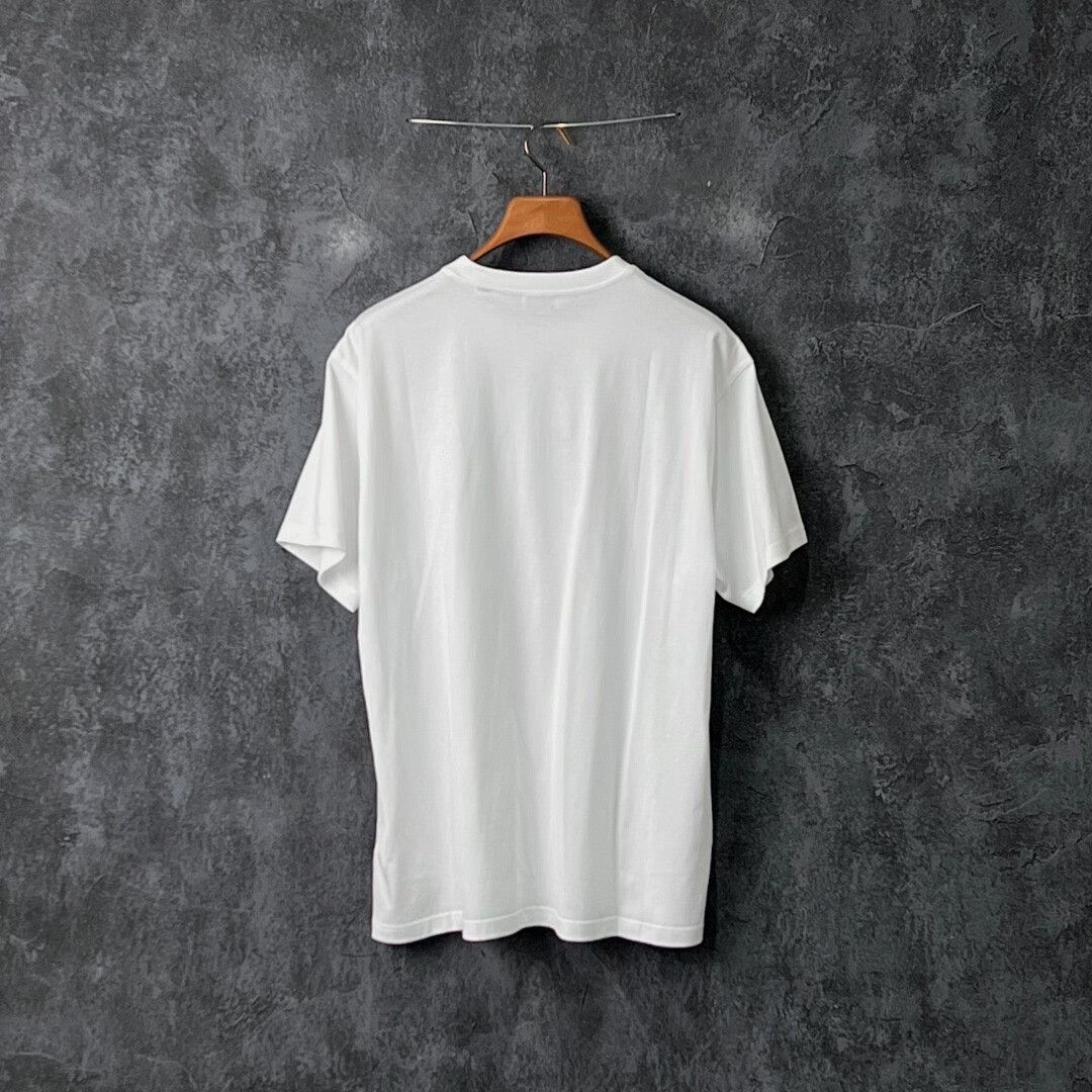 Burberry Burberry Cotton Printed T-Shirt m Men Size US M / EU 48-50 / 2 - 2 Thumbnail