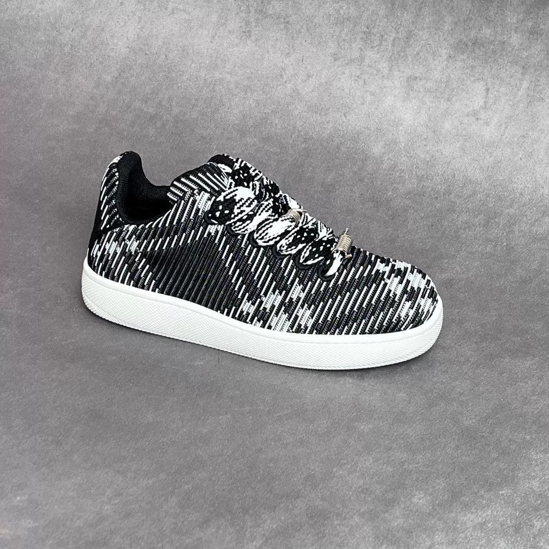 Burberry Burberry Casual Plaid Black Lowtop Sneakers 10 Men Size US 10 / EU 43 - 4 Thumbnail