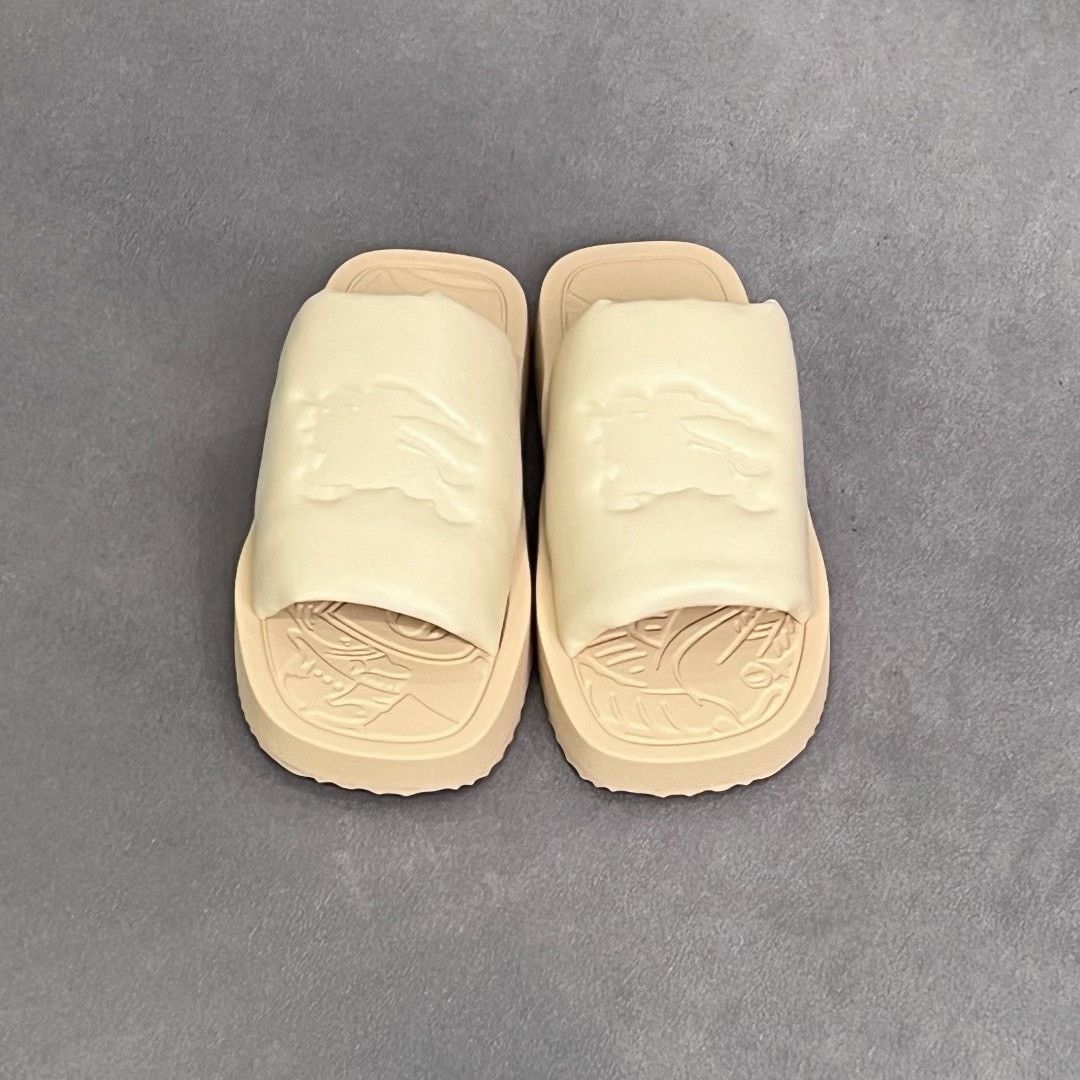 Burberry Burberry Leather Yellow Sandals us_6 Women Size US 6 / IT 36 - 7 Thumbnail
