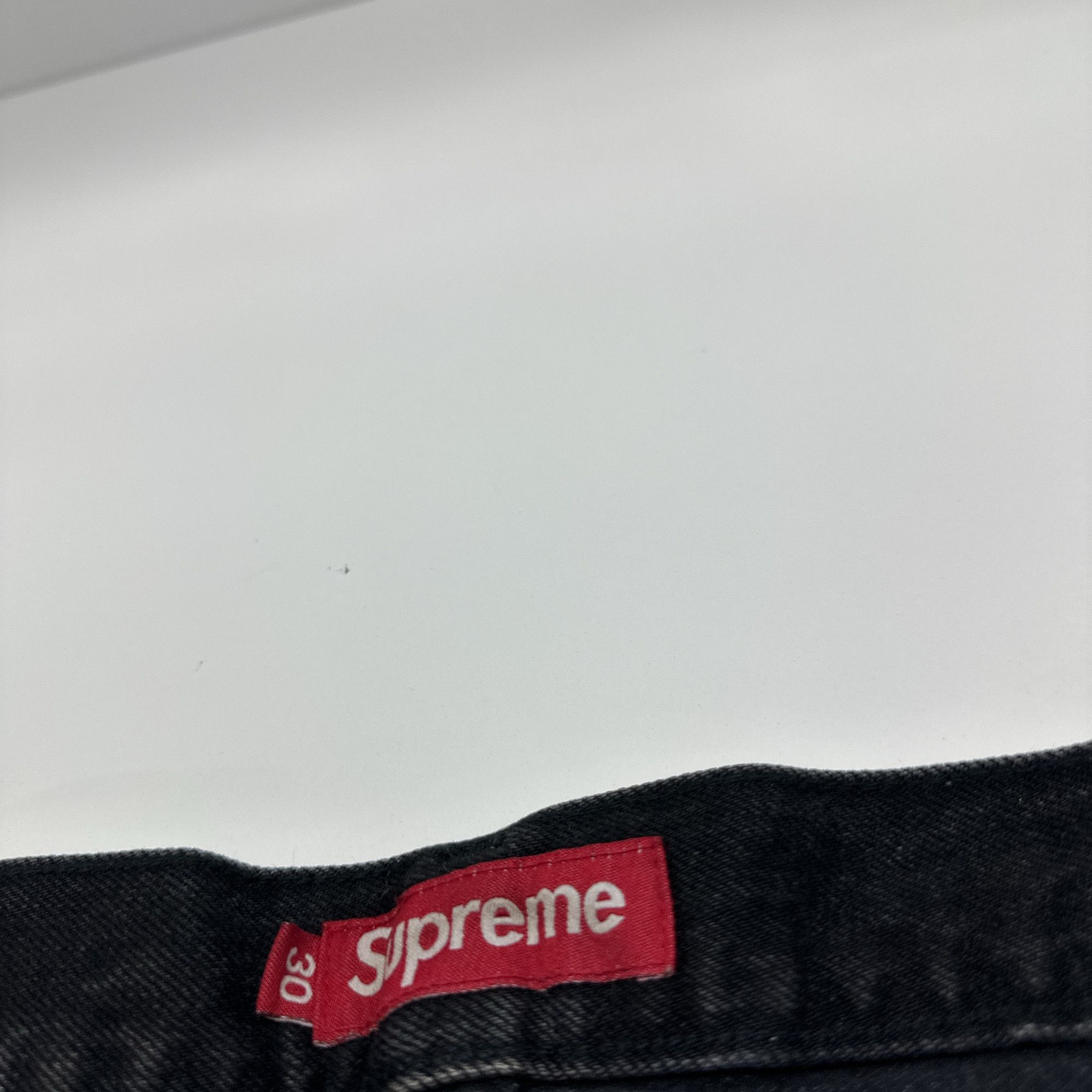 Supreme Supreme Distressed Selvedge Denim Jeans 30 Size US 30 / EU 46 - 4 Thumbnail