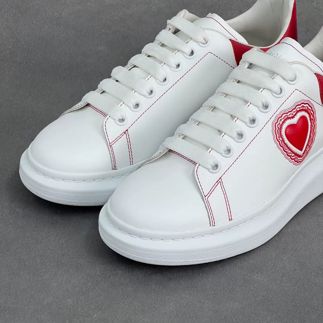 Alexander McQueen Alexander McQueen Casual Lowtop Sneakers 6 Men Size US 6 / EU 39 - 2 Thumbnail