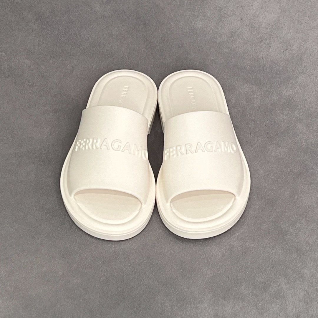 Salvatore Ferragamo Salvatore Ferragamo White Sandals 6 Men Size US 6 / EU 39 - 7 Thumbnail