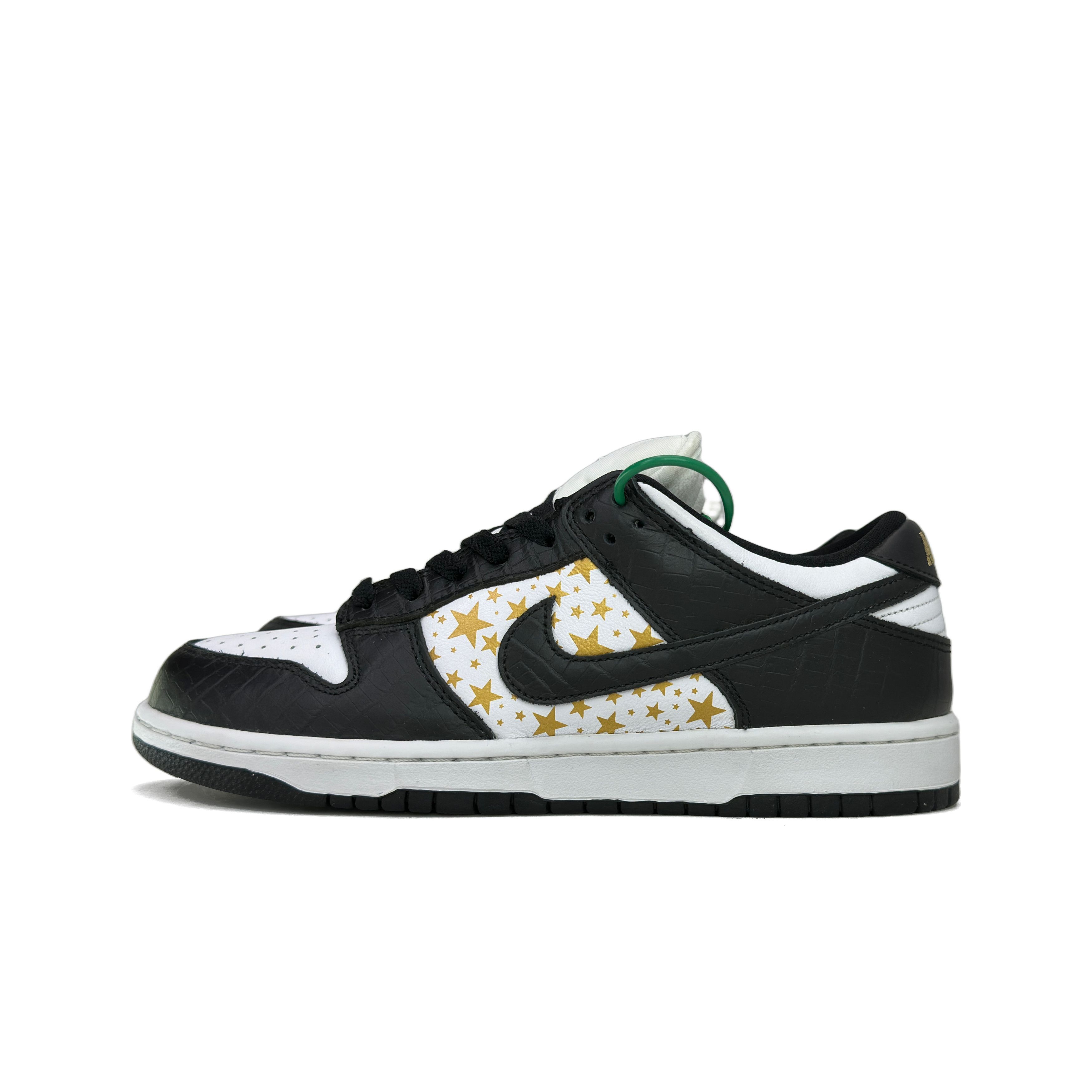 Nike Nike x Supreme SB Dunk Low Black Stars EU 40.5 Size US 7.5 / EU 40-41 - 2 Thumbnail