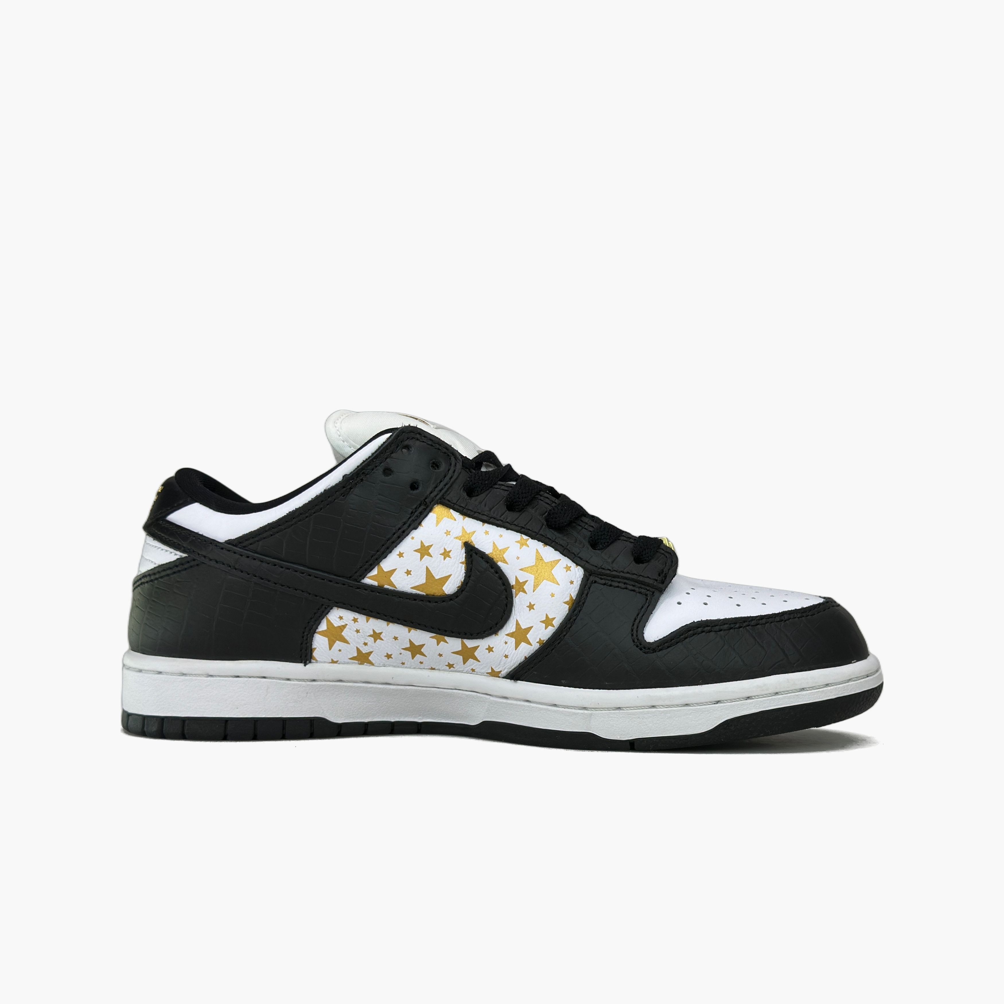 Nike Nike x Supreme SB Dunk Low Black Stars EU 40.5 Size US 7.5 / EU 40-41 - 3 Thumbnail