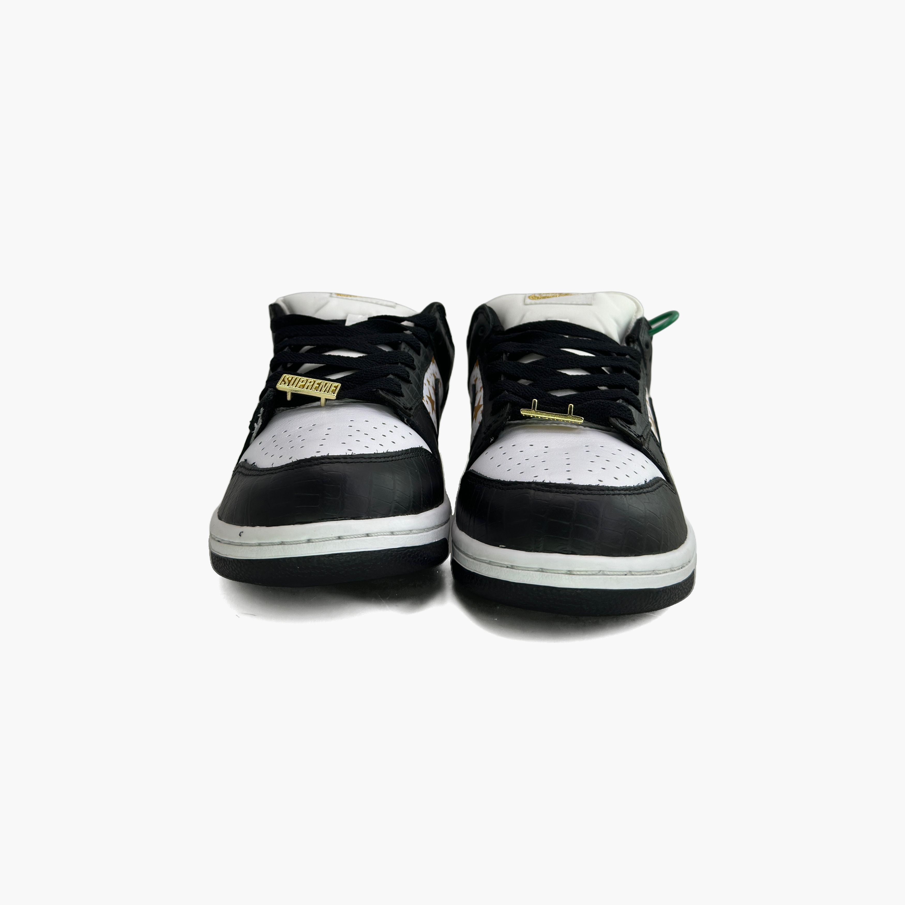 Nike Nike x Supreme SB Dunk Low Black Stars EU 40.5 Size US 7.5 / EU 40-41 - 6 Thumbnail