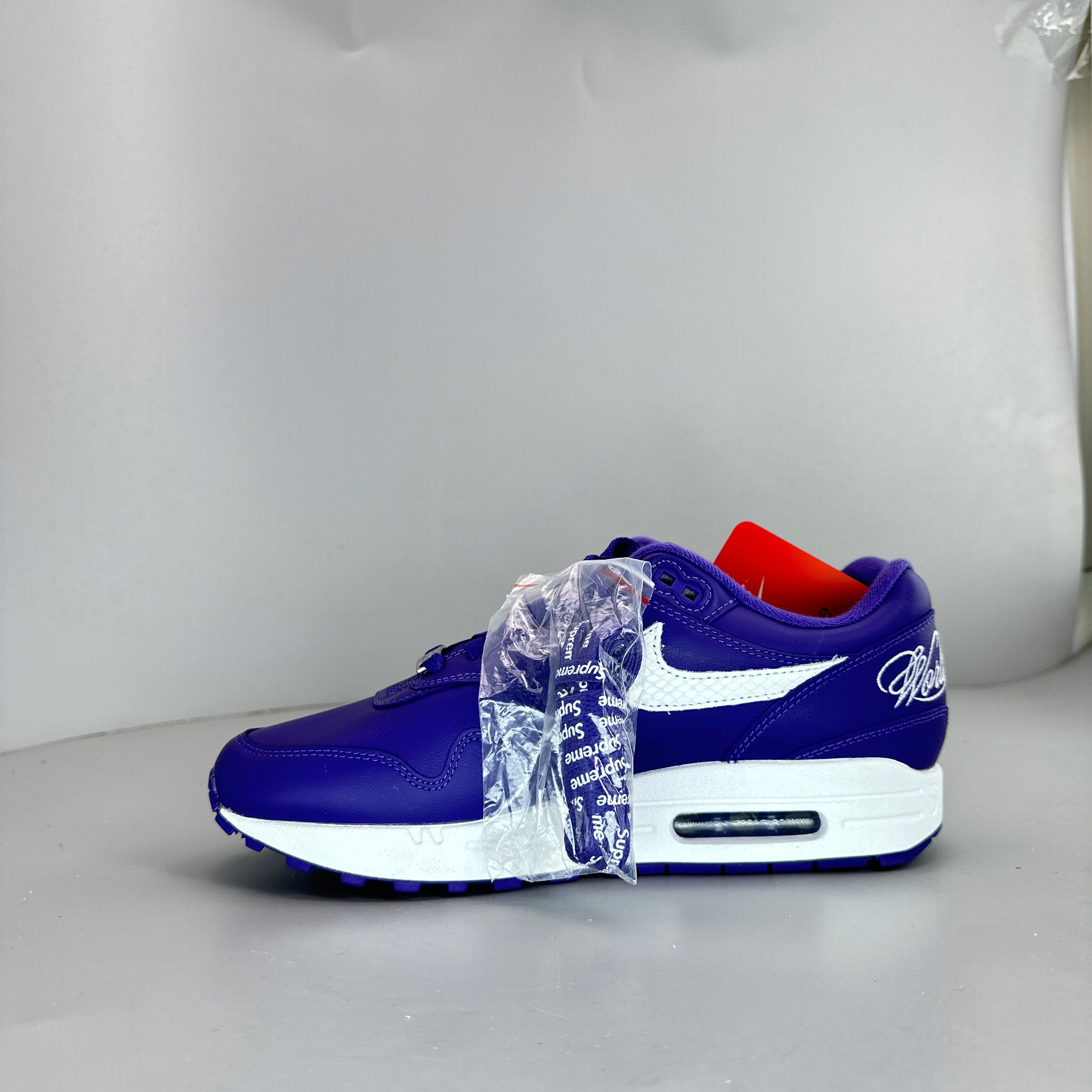 Nike Supreme x Nike Varsity Purple Air Max 1 Size 8.5 Size US 9 / EU 42 - 11 Thumbnail