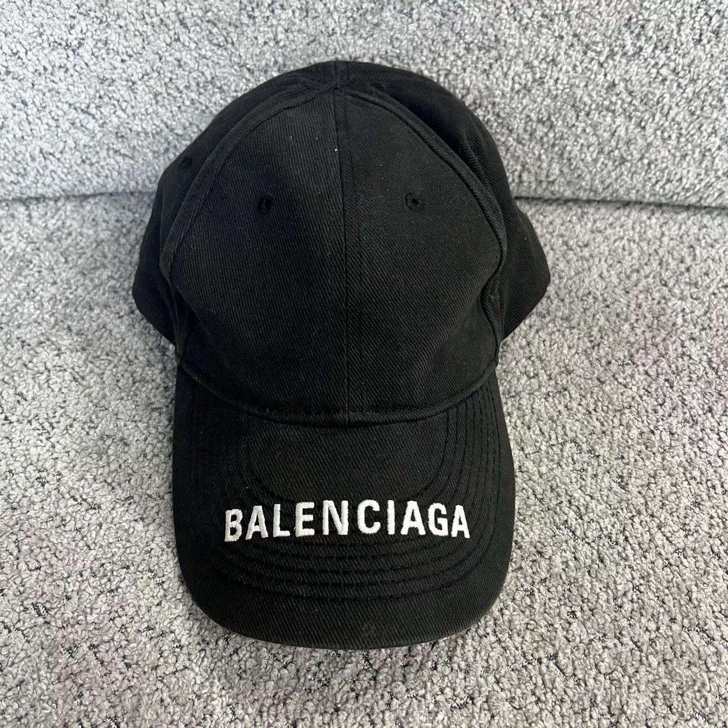 Balenciaga Balenciaga Embroidered Logo Baseball Cap L Size ONE SIZE - 2 Thumbnail