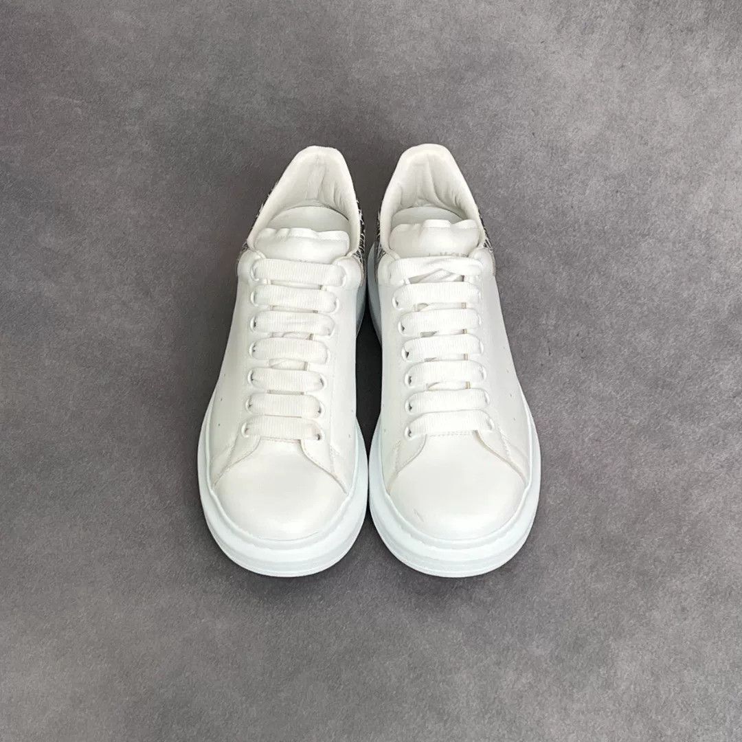 Alexander McQueen Alexander McQueen Casual Silver Lowtop Sneakers 8 Men Size US 8 / EU 41 - 7 Thumbnail