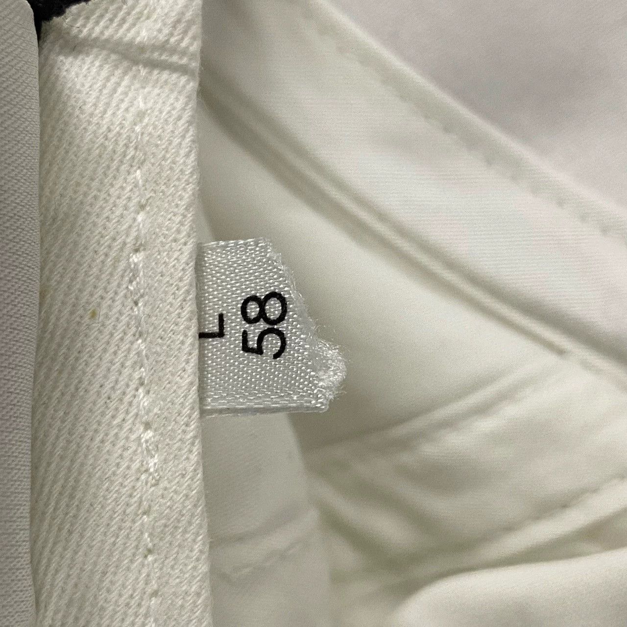 Balenciaga Balenciaga Logo Embroidered Baseball Cap L Size ONE SIZE - 9 Thumbnail