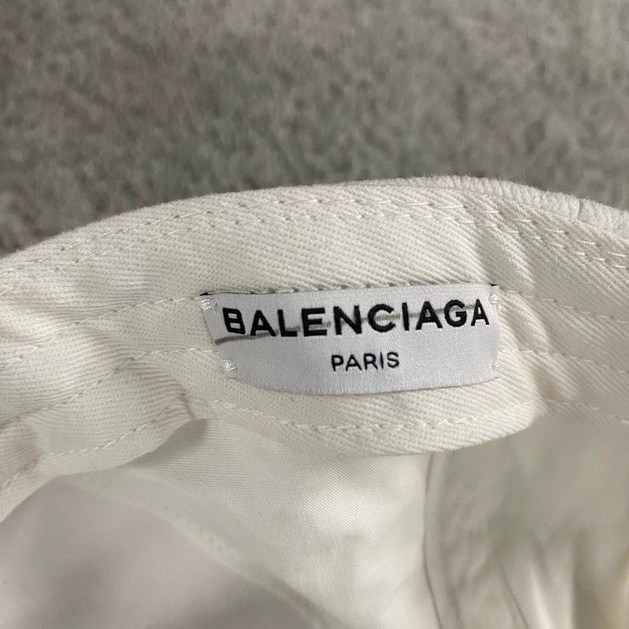 Balenciaga Balenciaga Logo Embroidered Baseball Cap L Size ONE SIZE - 7 Thumbnail