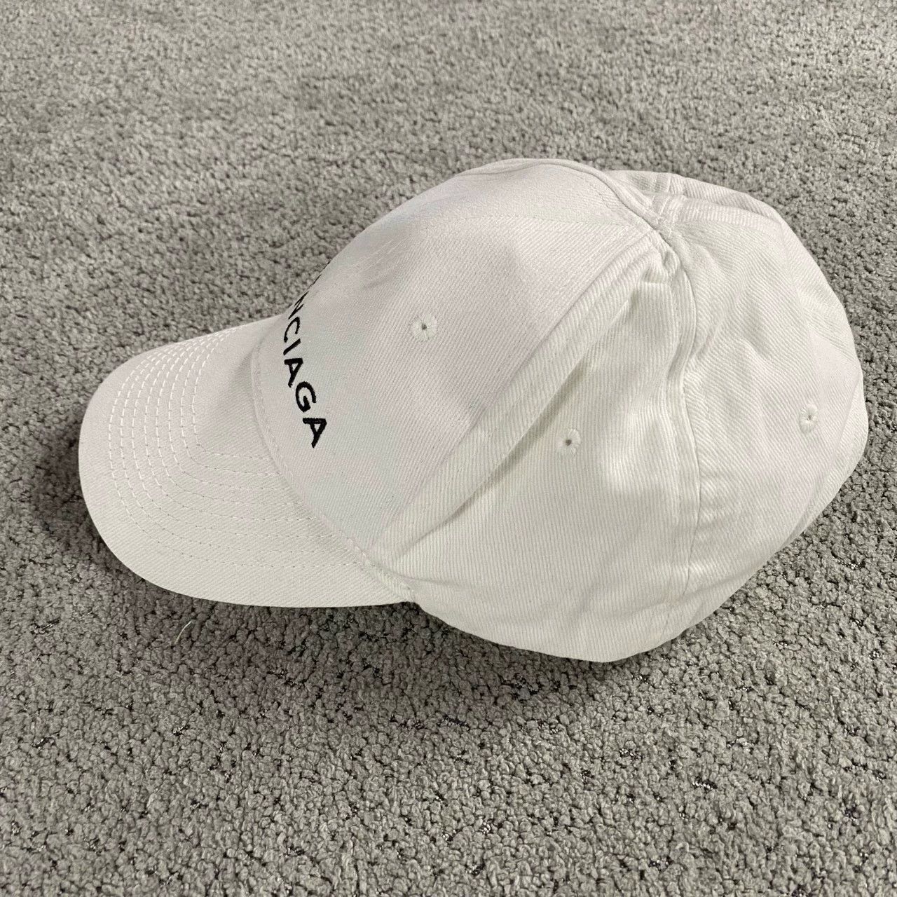Balenciaga Balenciaga Logo Embroidered Baseball Cap L Size ONE SIZE - 6 Thumbnail