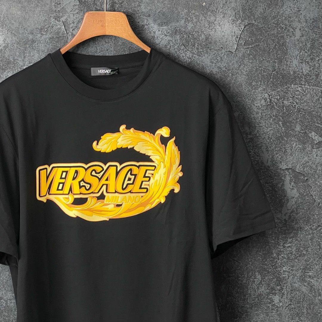 Versace Versace Cotton Printed Multi T-Shirt s Men Size US S / EU 44-46 / 1 - 3 Thumbnail