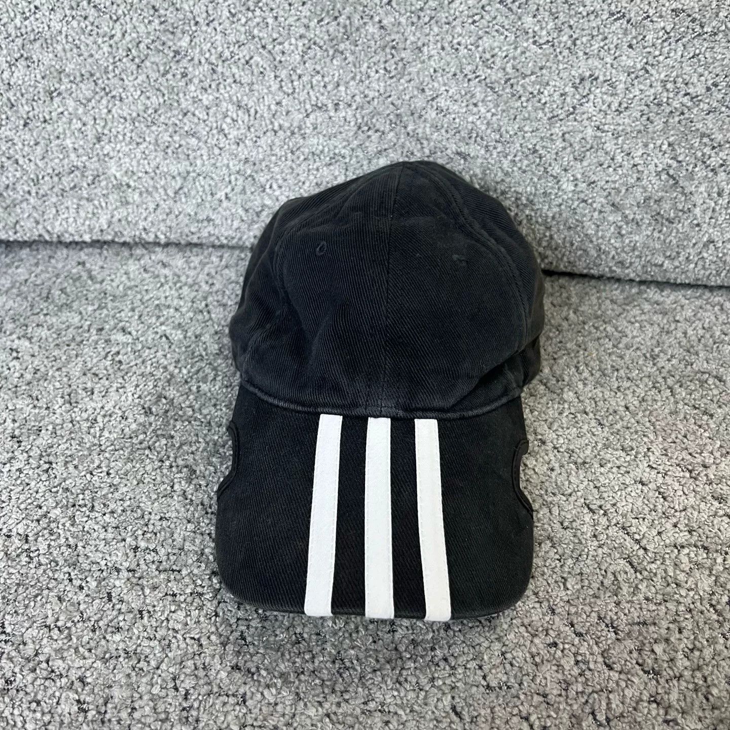Balenciaga Balenciaga x Adidas Distressed Baseball Cap S Size ONE SIZE - 2 Thumbnail