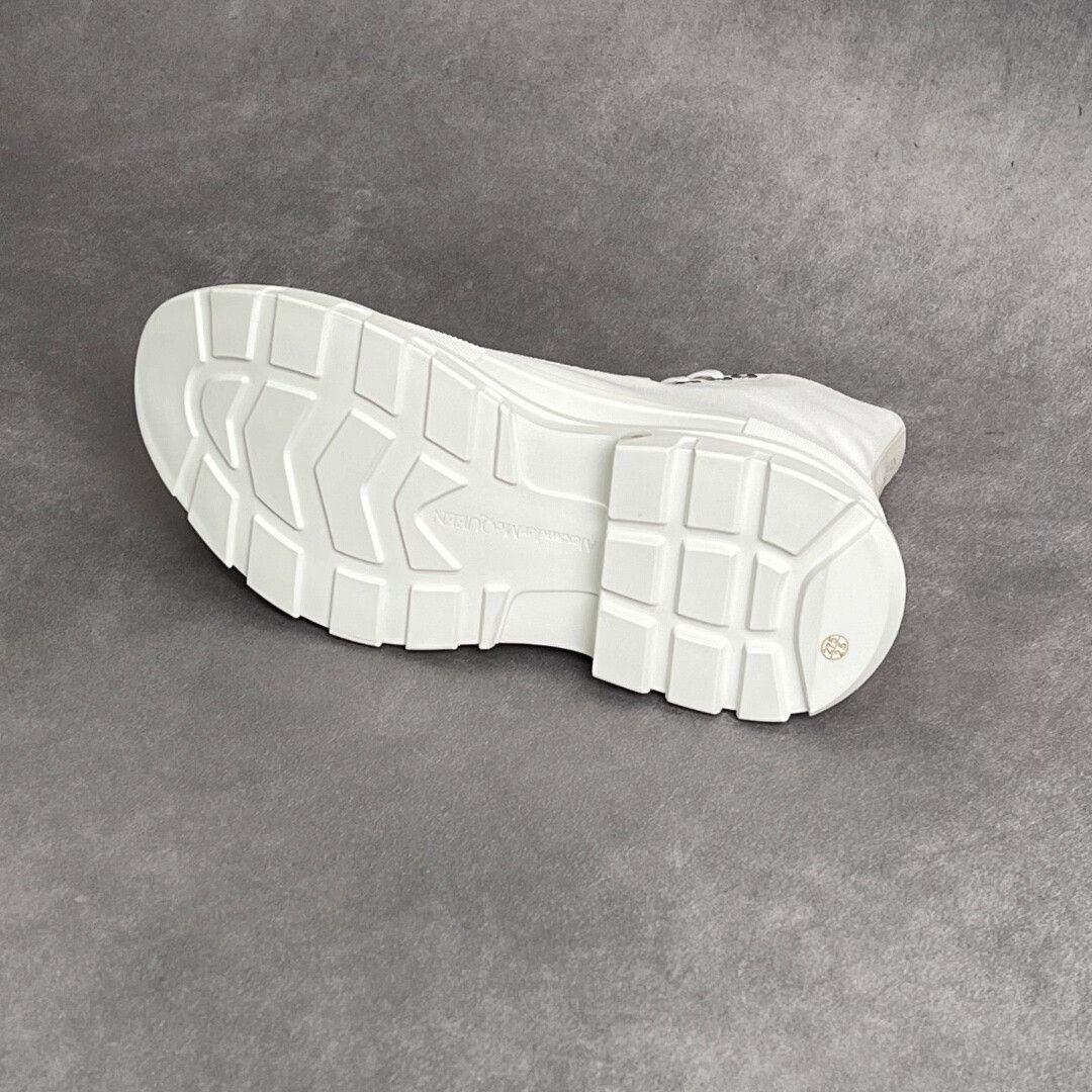 Alexander McQueen Alexander McQueen Casual White Hitop Sneakers 6 Men Size US 6 / EU 39 - 6 Thumbnail