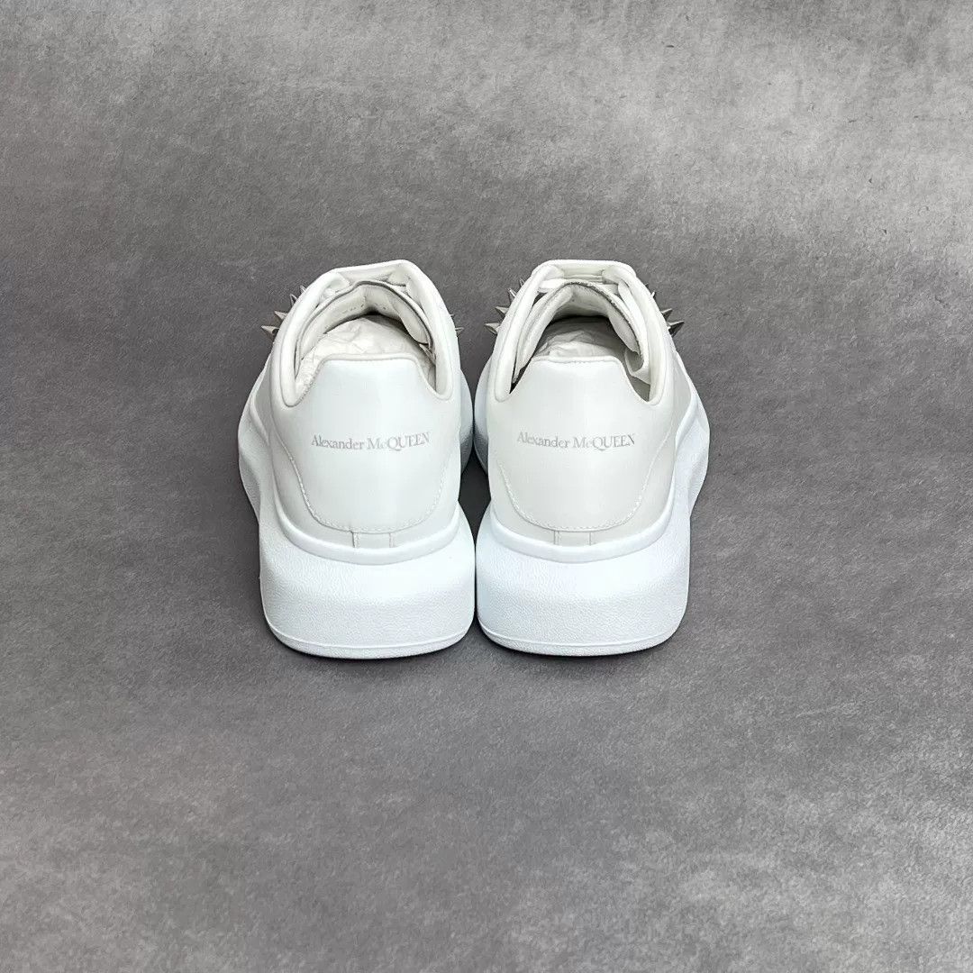 Alexander McQueen Alexander McQueen Casual White Lowtop Sneakers 10 Men Size US 10 / EU 43 - 8 Thumbnail