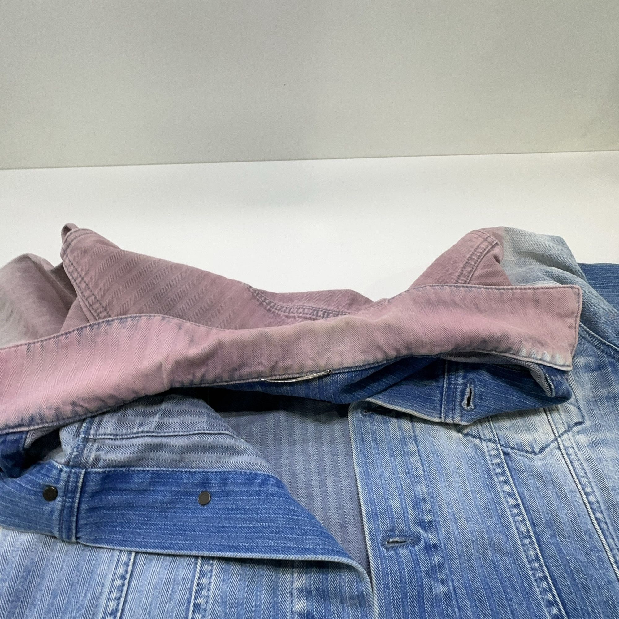 Saint Laurent Paris Saint Laurent Gradient Denim Jacket XL Size US XL / EU 56 / 4 - 10 Thumbnail