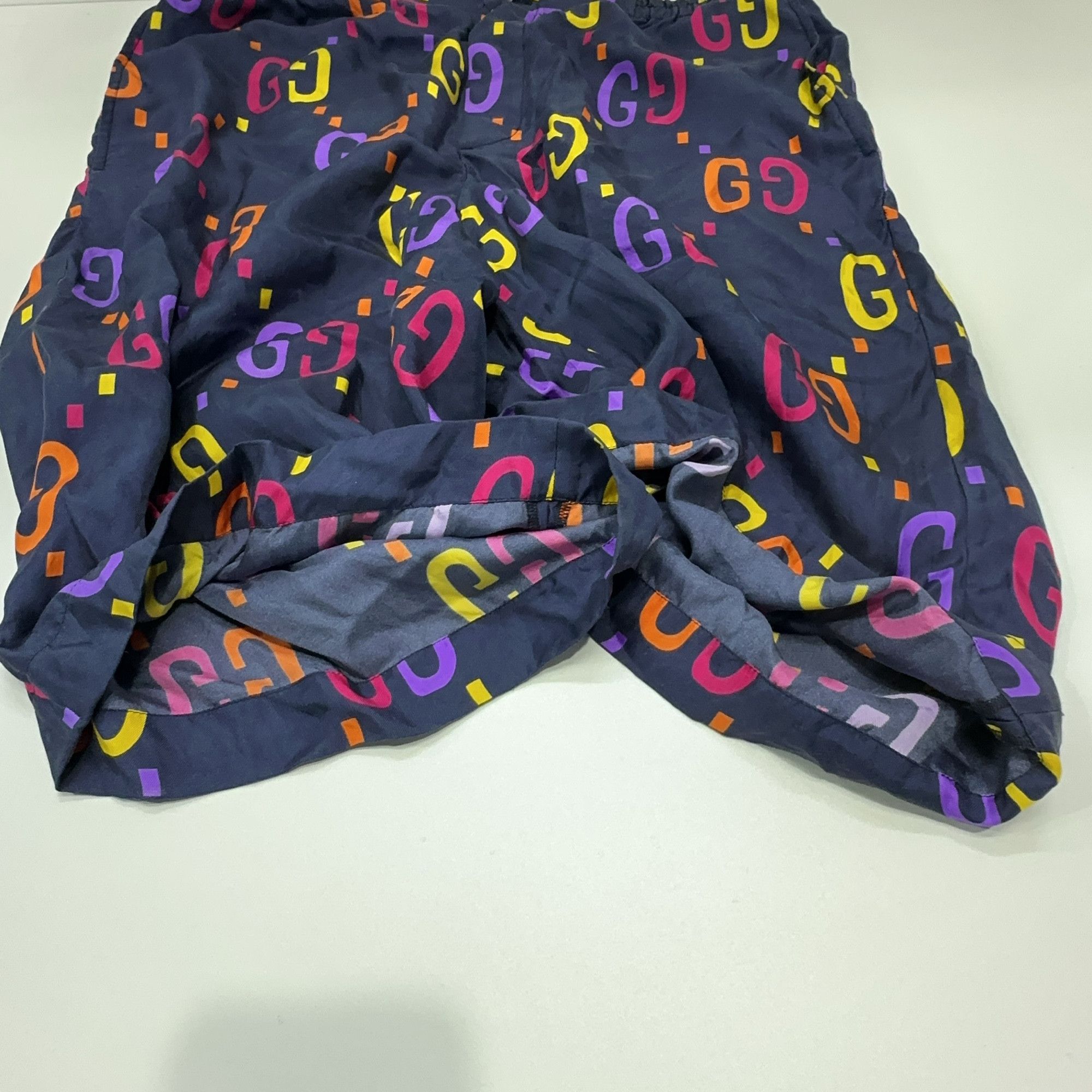Gucci Gucci Multi-Color Logo Silk Shorts 30 Size US 30 / EU 46 - 9 Thumbnail