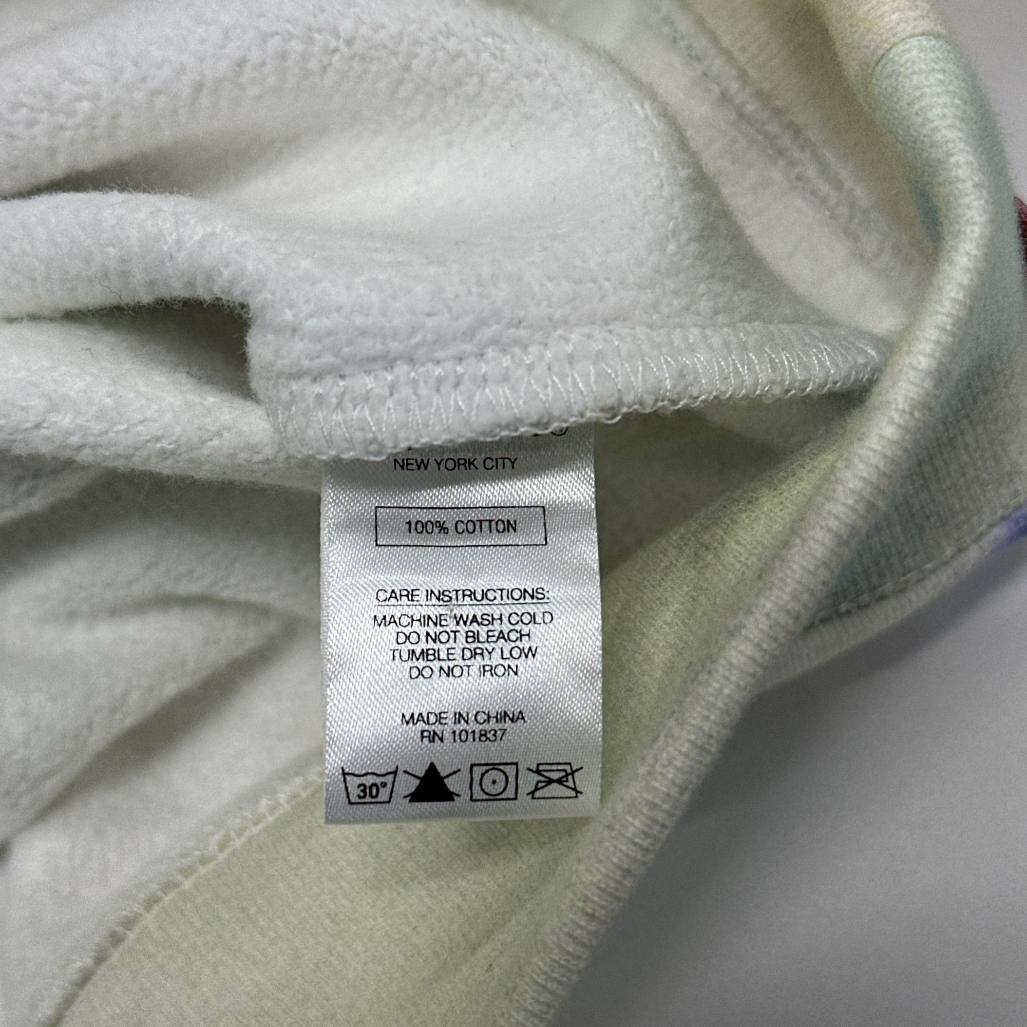 Supreme Supreme Landscape Print Hoodie Size M Size US M / EU 48-50 / 2 - 6 Thumbnail