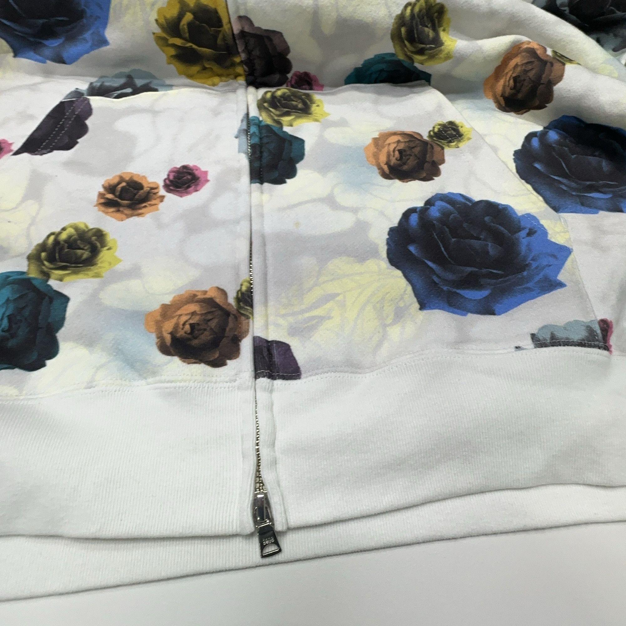Bape A Bathing Ape Floral Shark Full Zip Hoodie XL Size US XL / EU 56 / 4 - 6 Thumbnail