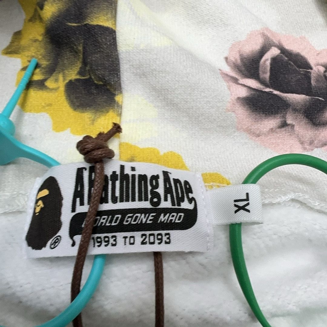 Bape A Bathing Ape Floral Shark Full Zip Hoodie XL Size US XL / EU 56 / 4 - 4 Thumbnail